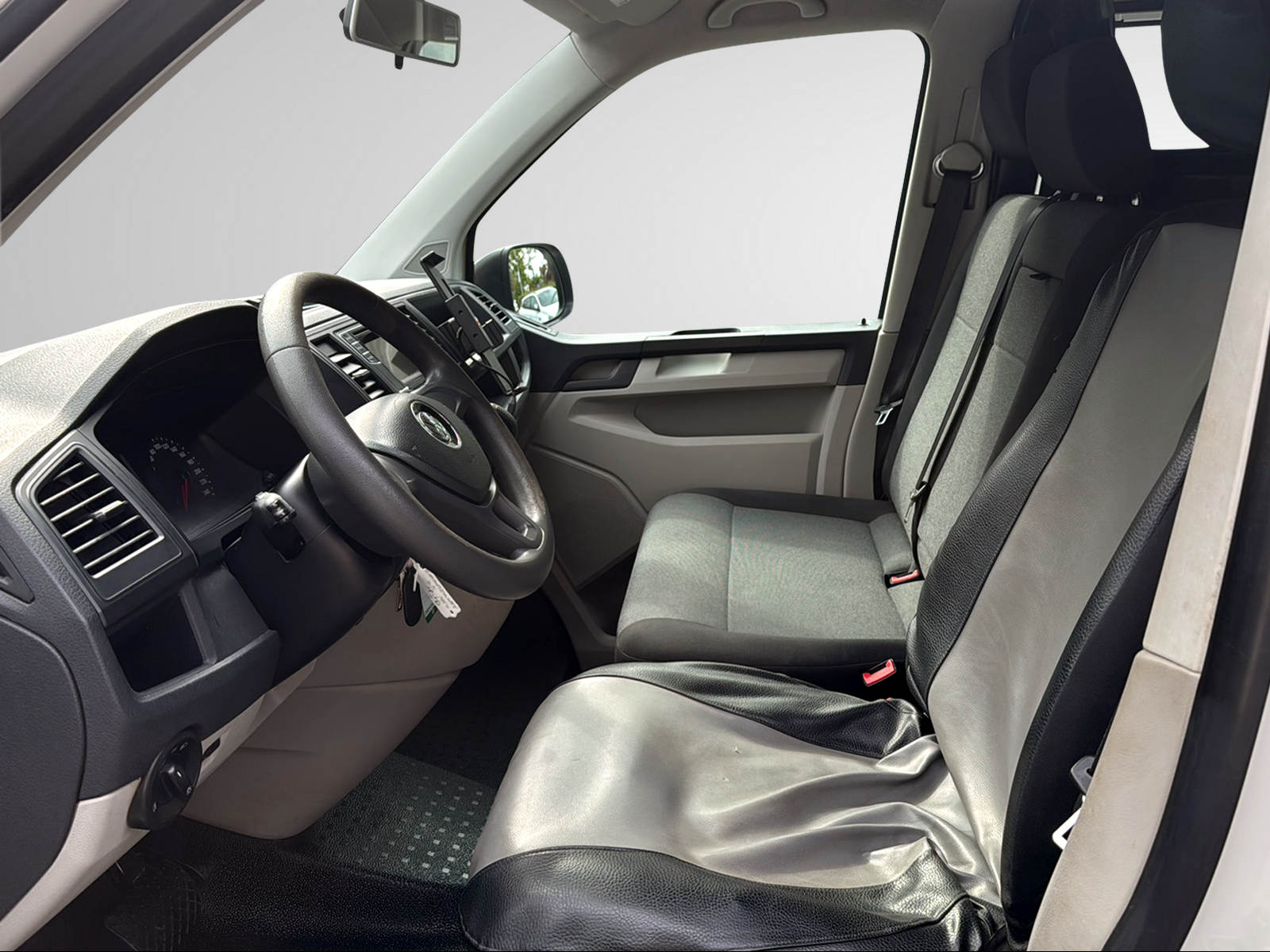 VW T6 2.0 TDI 4Motion DSG-image-11