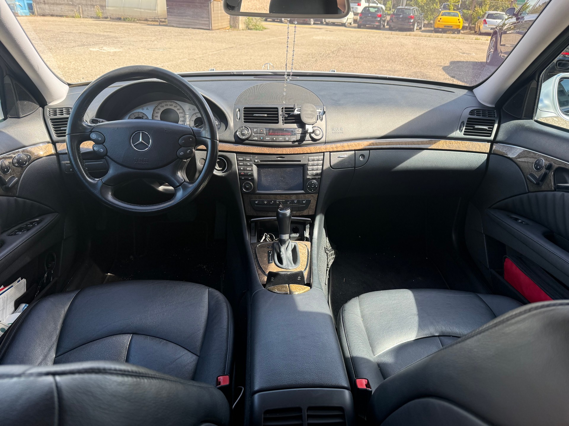 MERCEDES-BENZ E 320 CDI Avantgarde 7G-Tronic-image-4