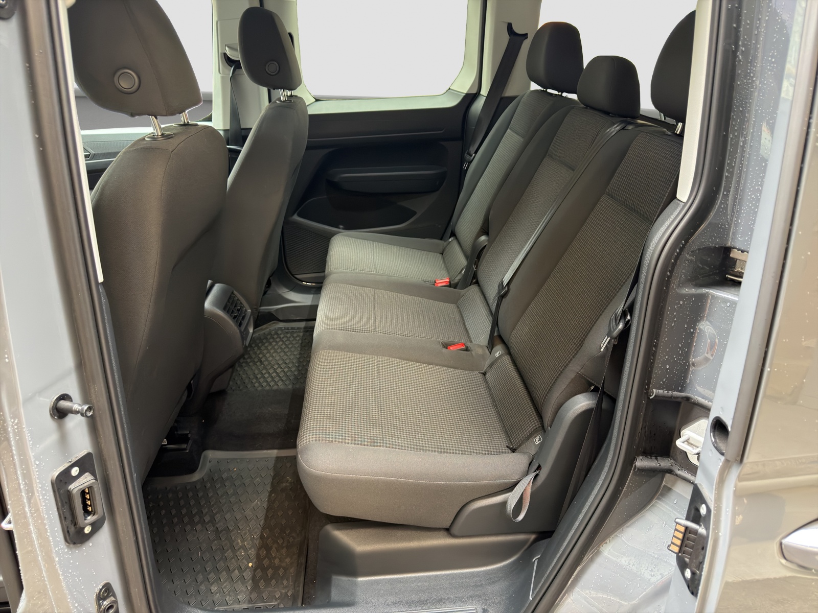 VW Caddy Maxi 1.5 TSI Plug in Hybrid Liberty DSG-image-7