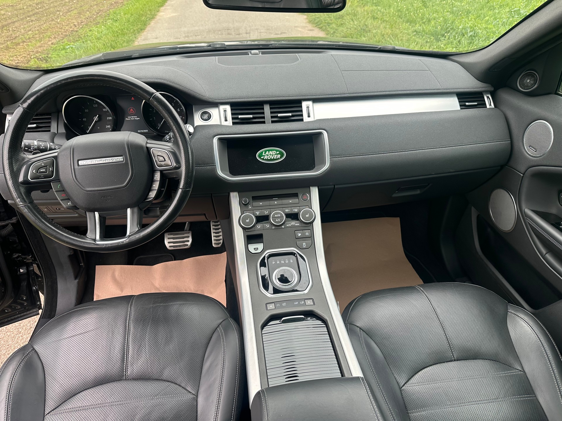 LAND ROVER Range Rover Evoque 2.0 Si4 HSE Dynamic AT9-image-15
