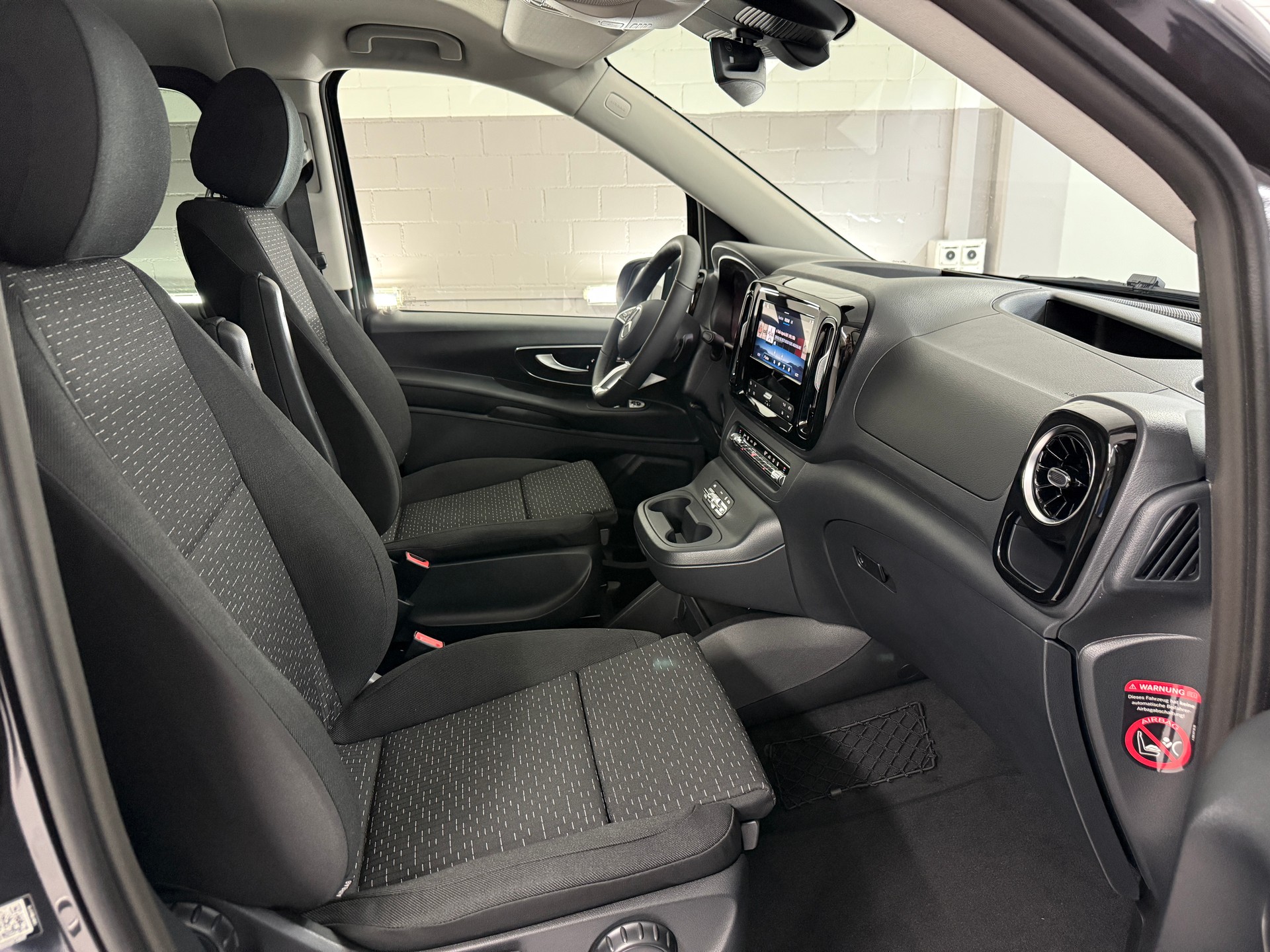 MERCEDES-BENZ Vito 116 CDI 4MATIC Tourer SELECT Family 3200mm L-image-10