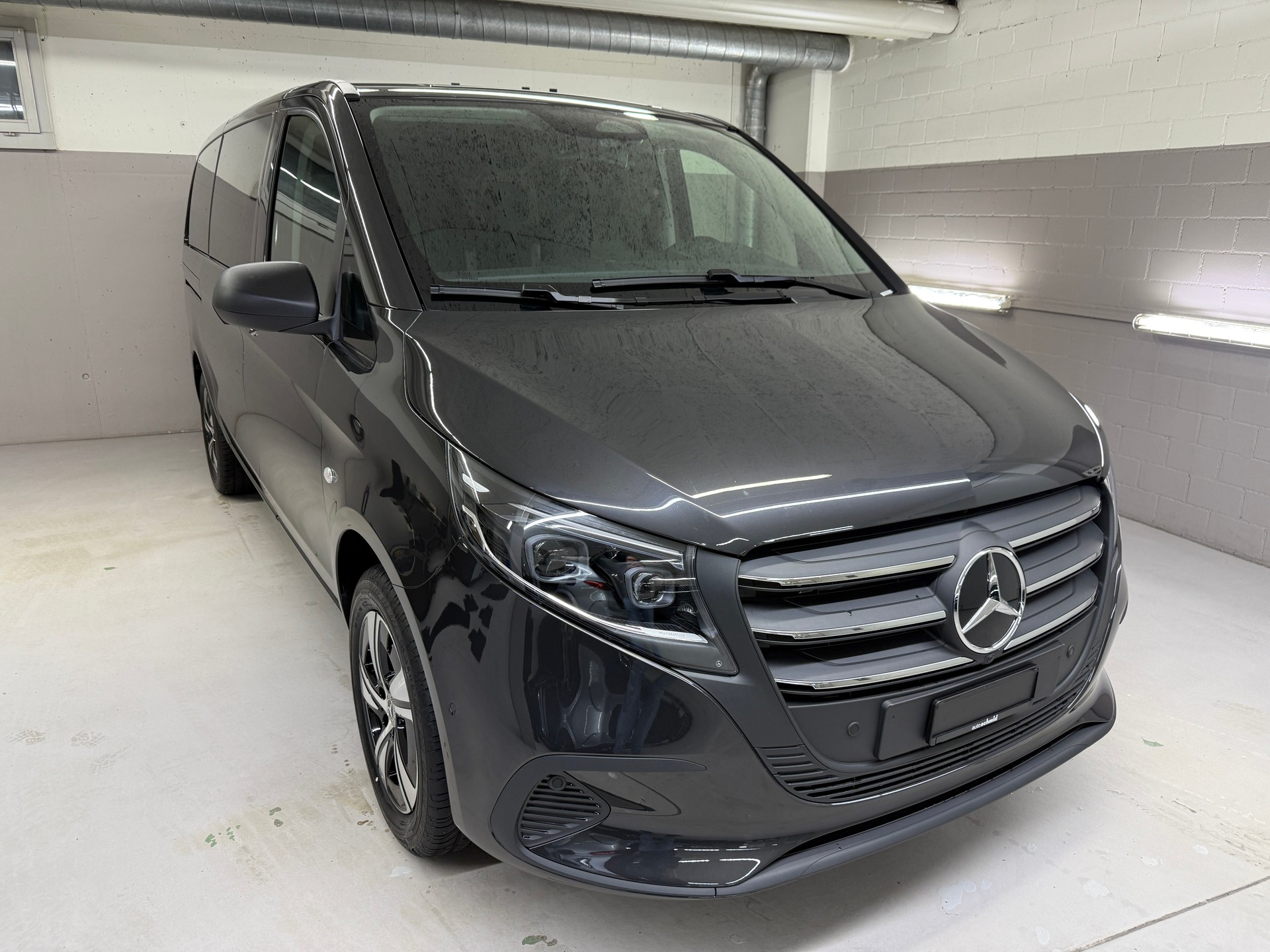 MERCEDES-BENZ Vito 116 CDI 4MATIC Tourer SELECT Family 3200mm L