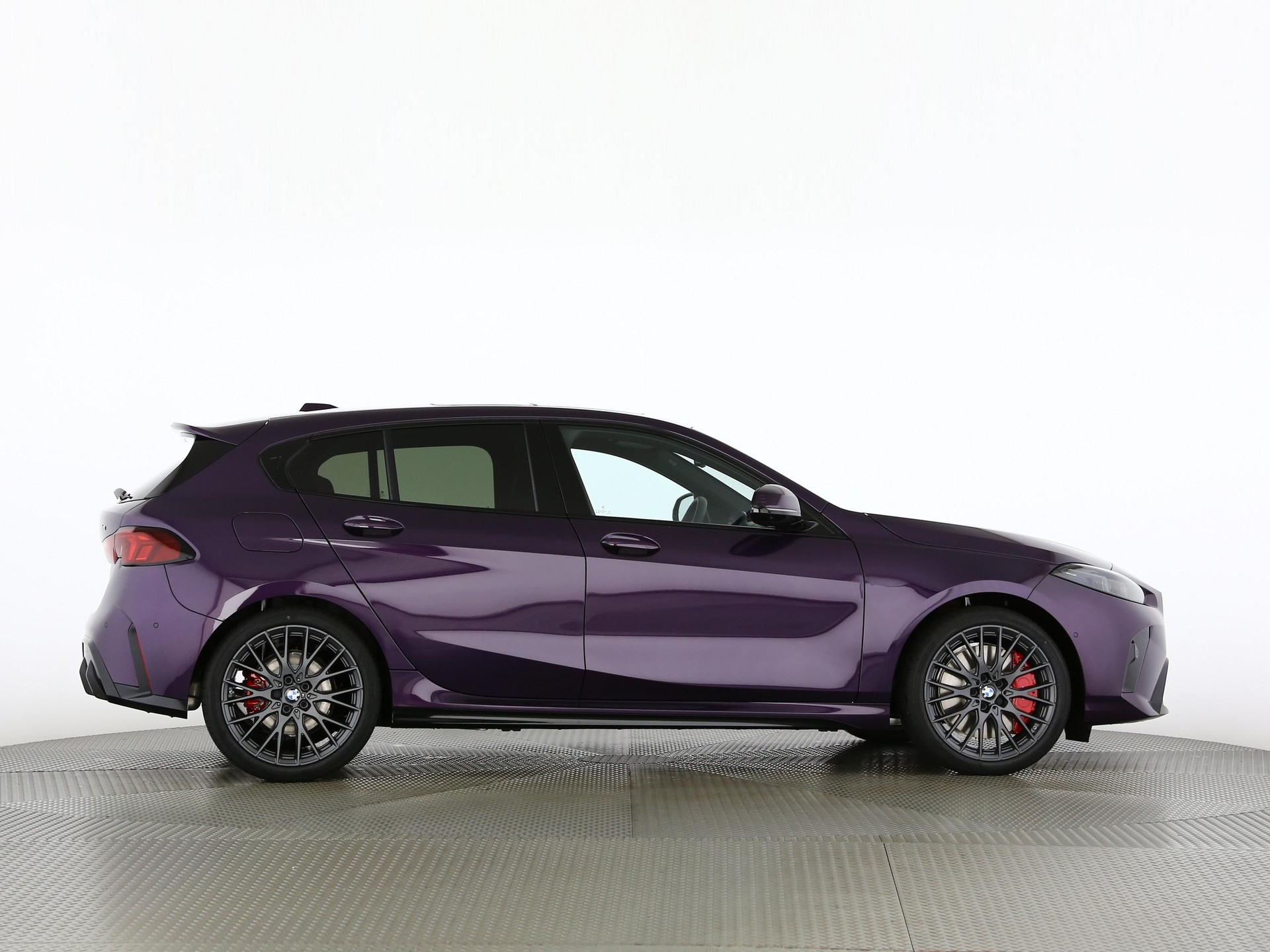 BMW 120i-image-22