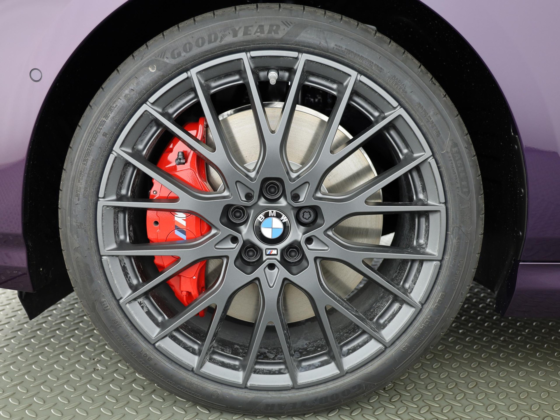 BMW 120i-image-3