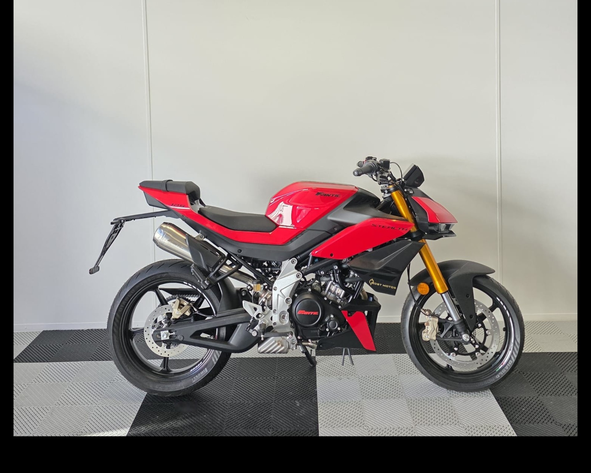 FANTIC STEALTH 125