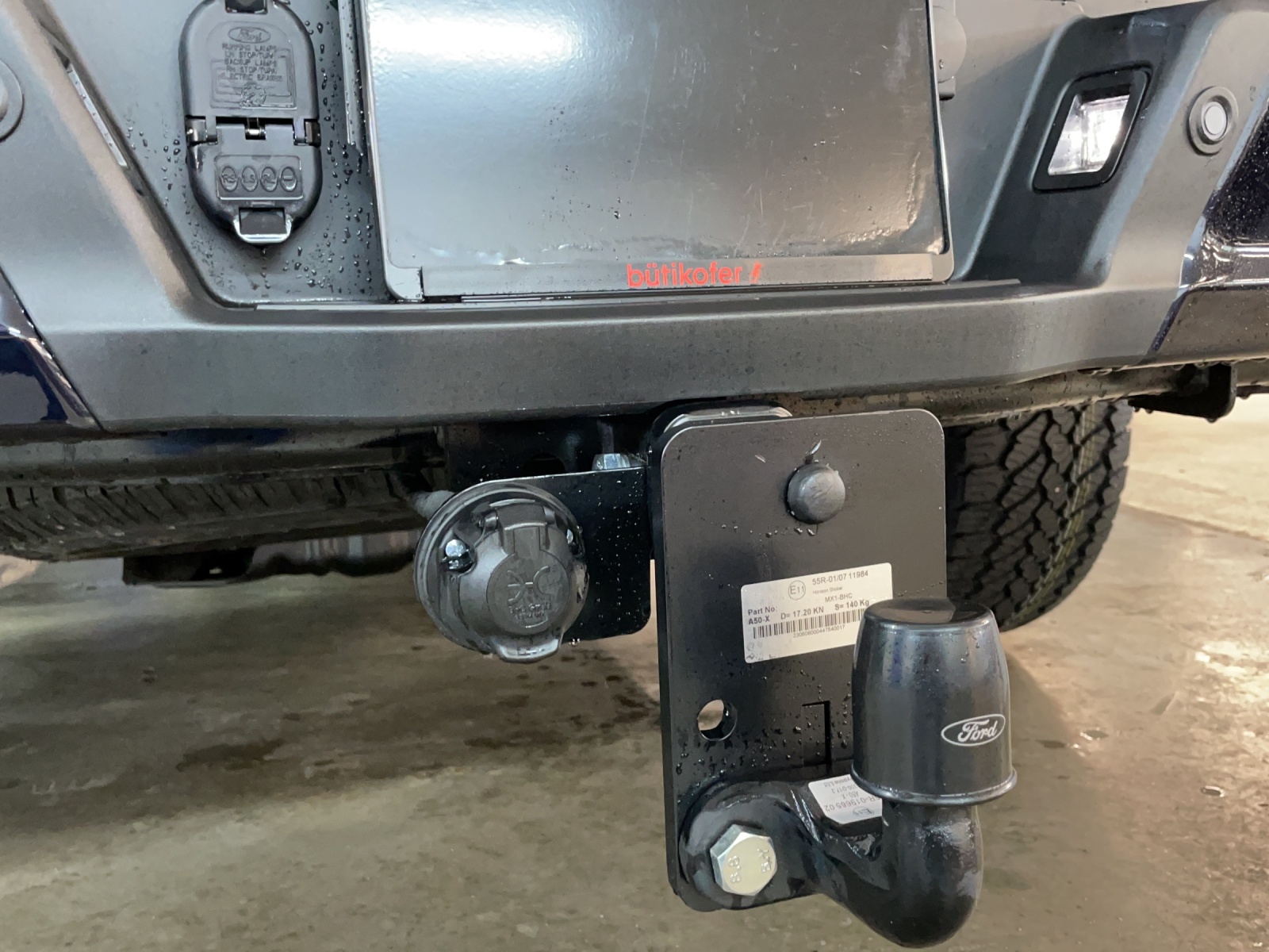 FORD F-150 Lightning DKab.Pick-up 98 kWh Lariat Launch Edition-image-15