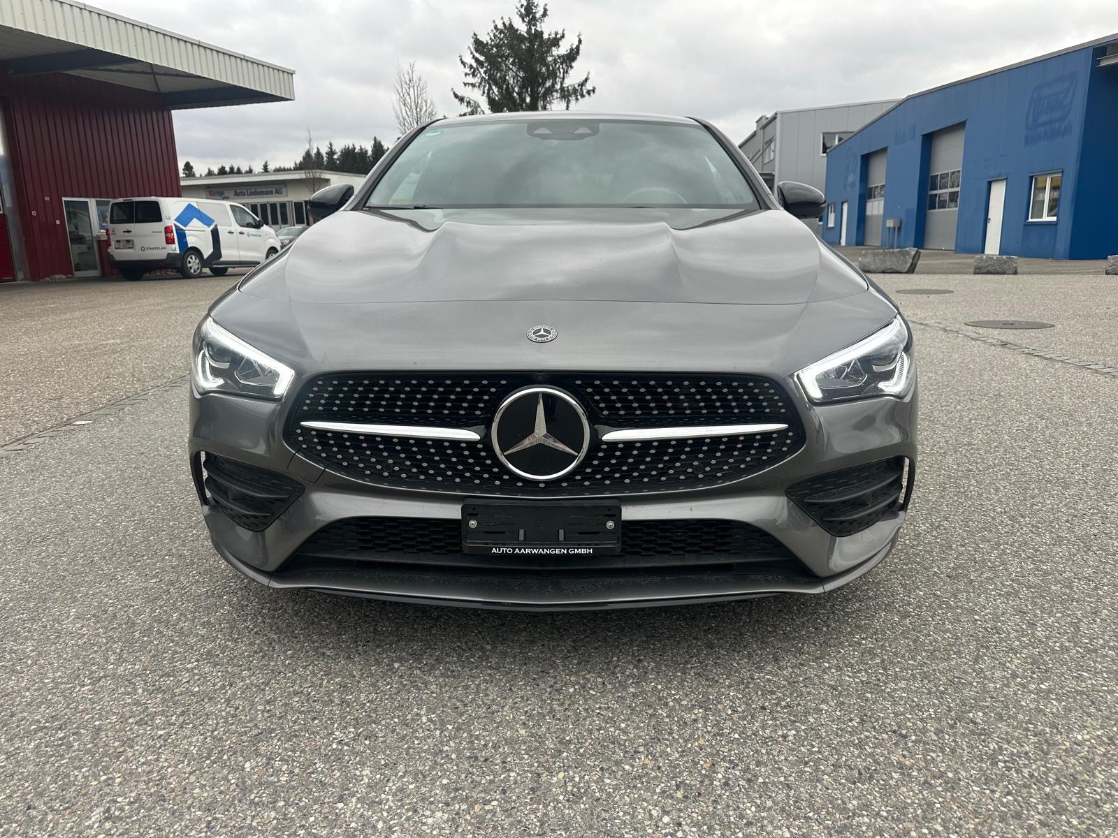 MERCEDES-BENZ CLA Shooting Brake 200 AMG Line 7G-DCT-image-3