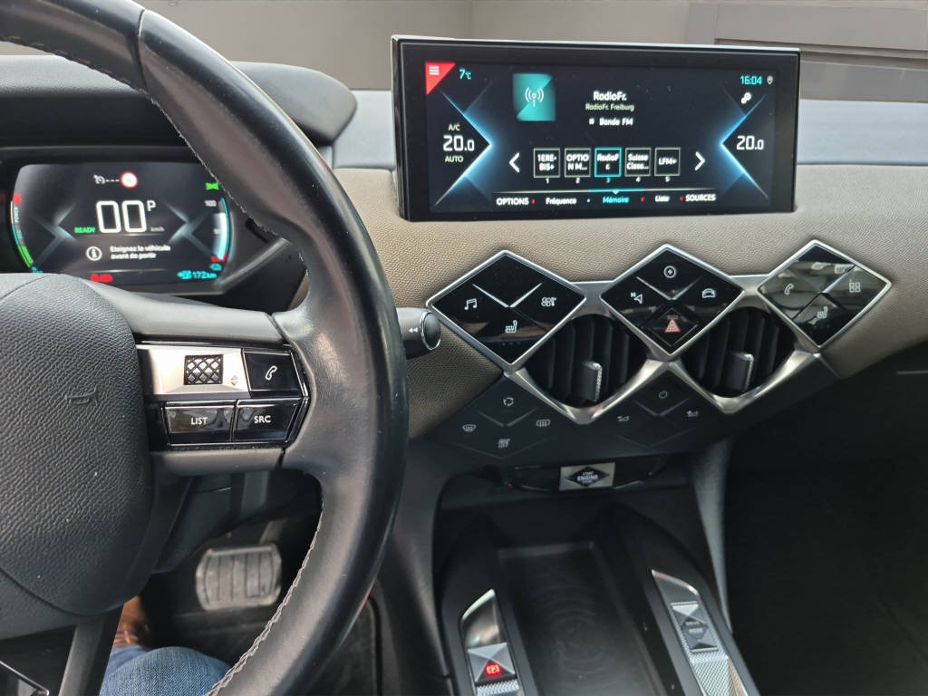 DS AUTOMOBILES DS3 Crossback E-Tense So Chic-image-7