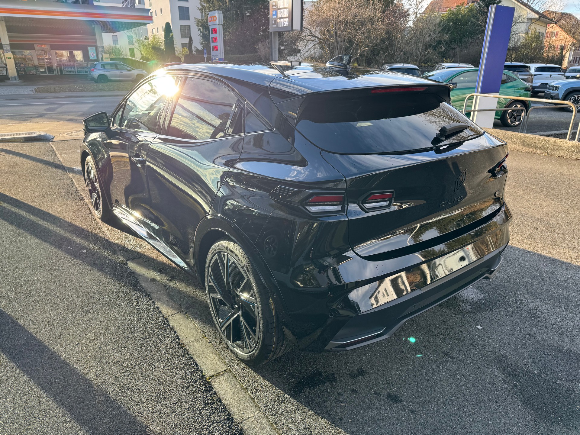 RENAULT Clio 1.8 E-Tech Esprit Alpine-image-6
