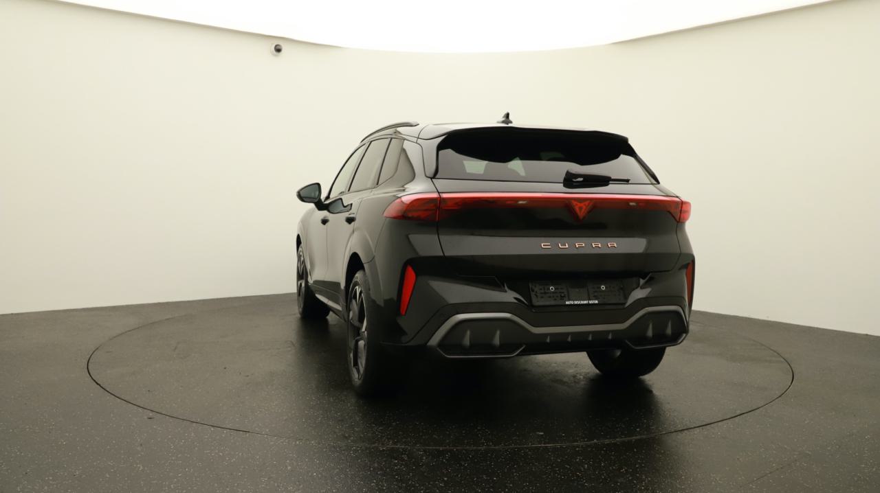 CUPRA Terramar 1.5 eTSI DSG-image-3