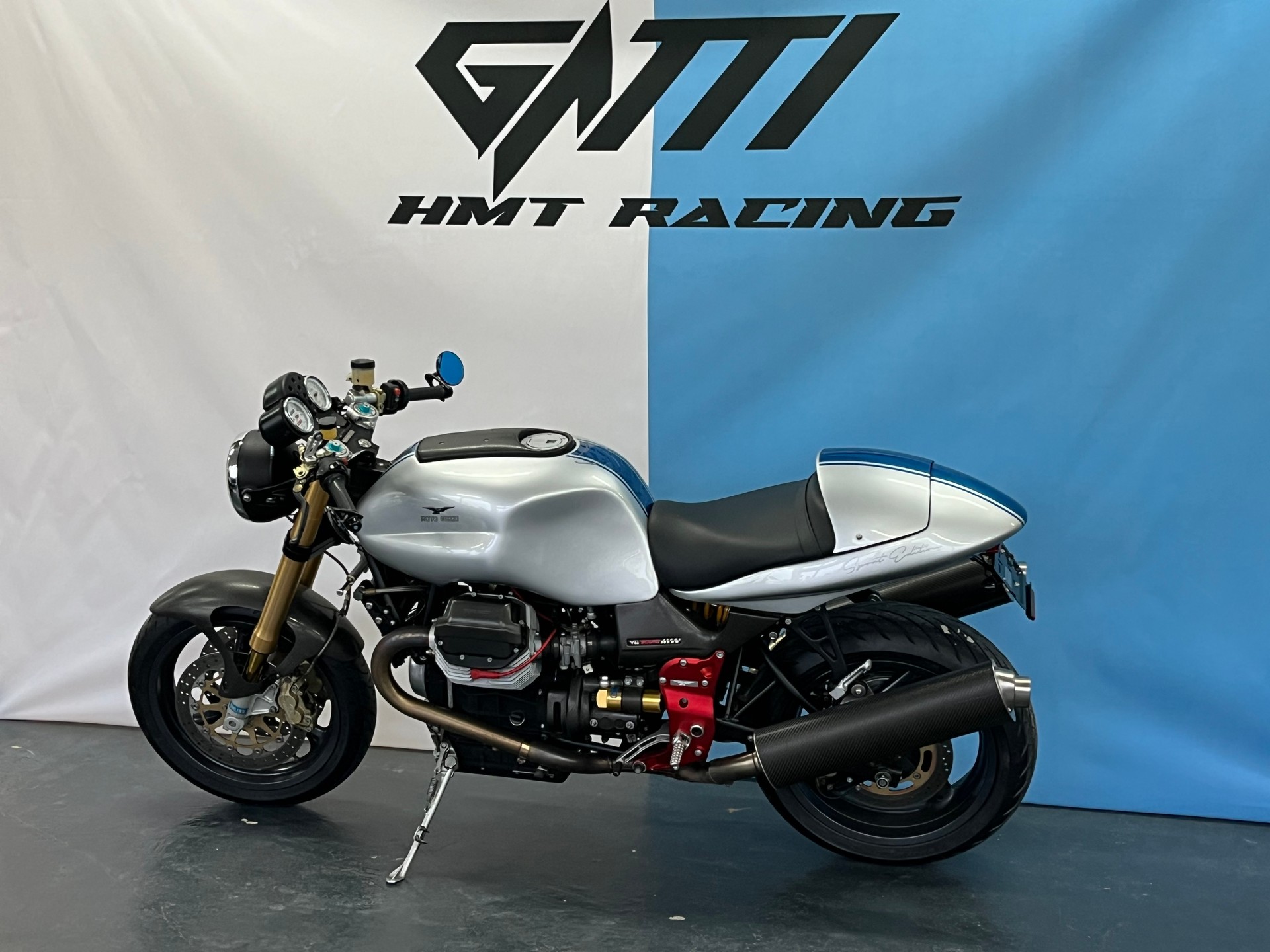 MOTO GUZZI V11 Sport Scura-showroom-element-1