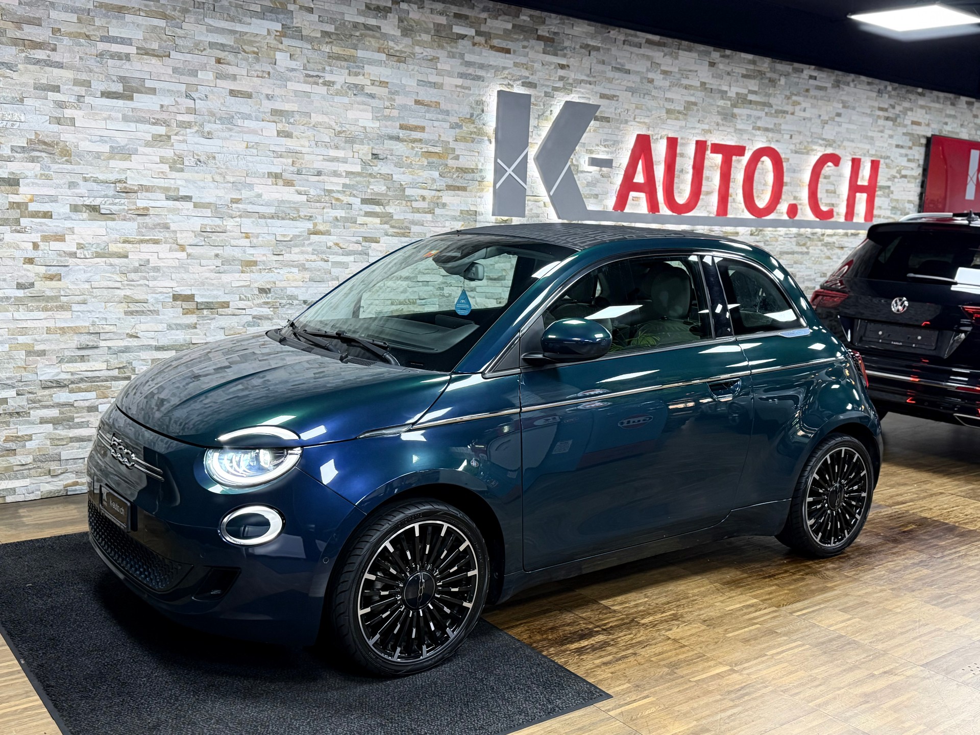 FIAT 500 electric 87 kW La Prima By Bocelli-Cabrio-image-0