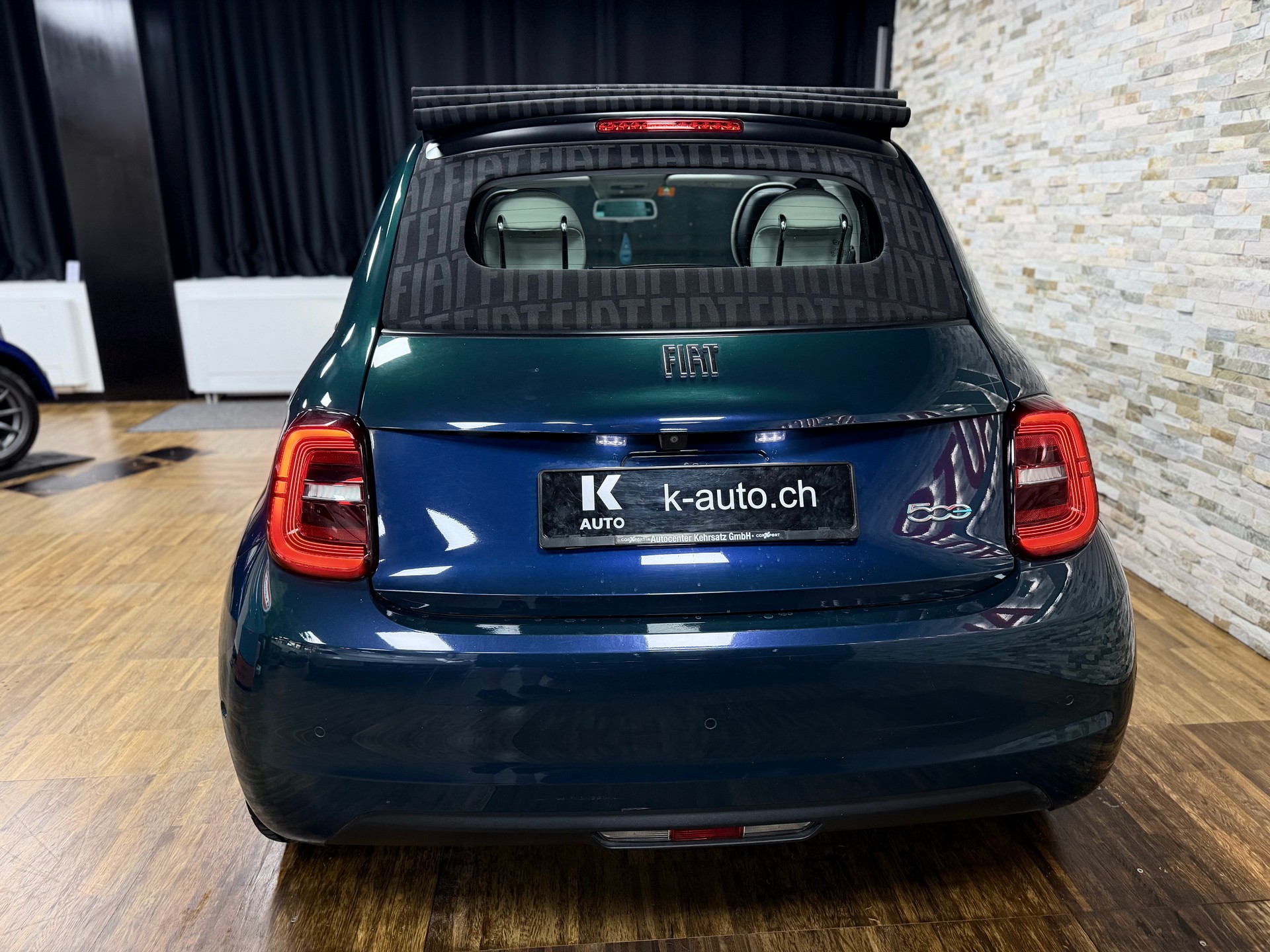 FIAT 500 electric 87 kW La Prima By Bocelli-Cabrio-image-3