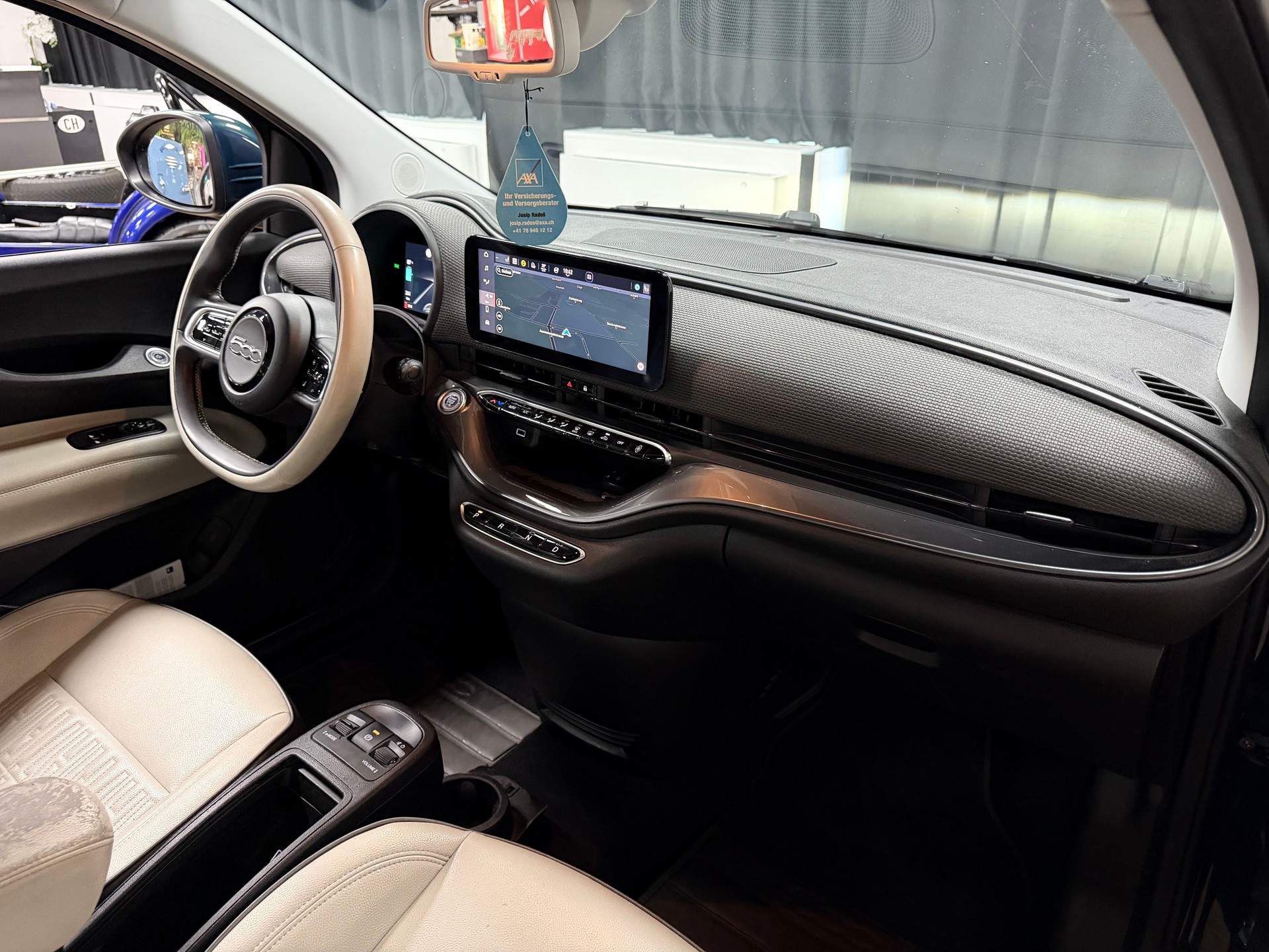 FIAT 500 electric 87 kW La Prima By Bocelli-Cabrio-image-24
