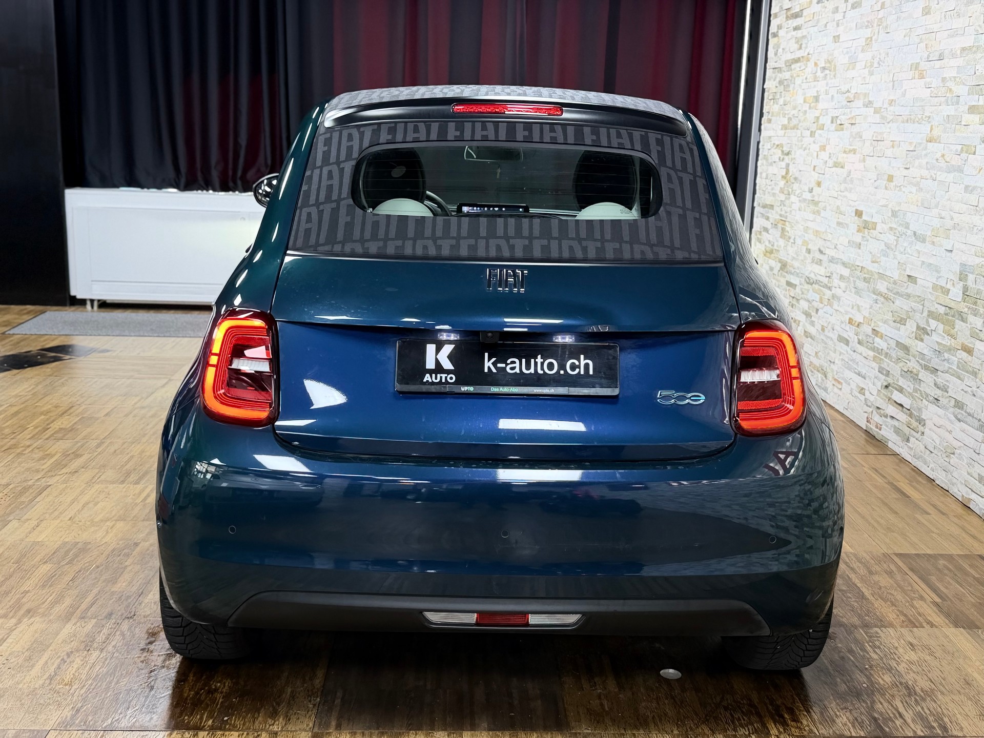FIAT 500 electric 87 kW La Prima By Bocelli-Cabrio-image-2