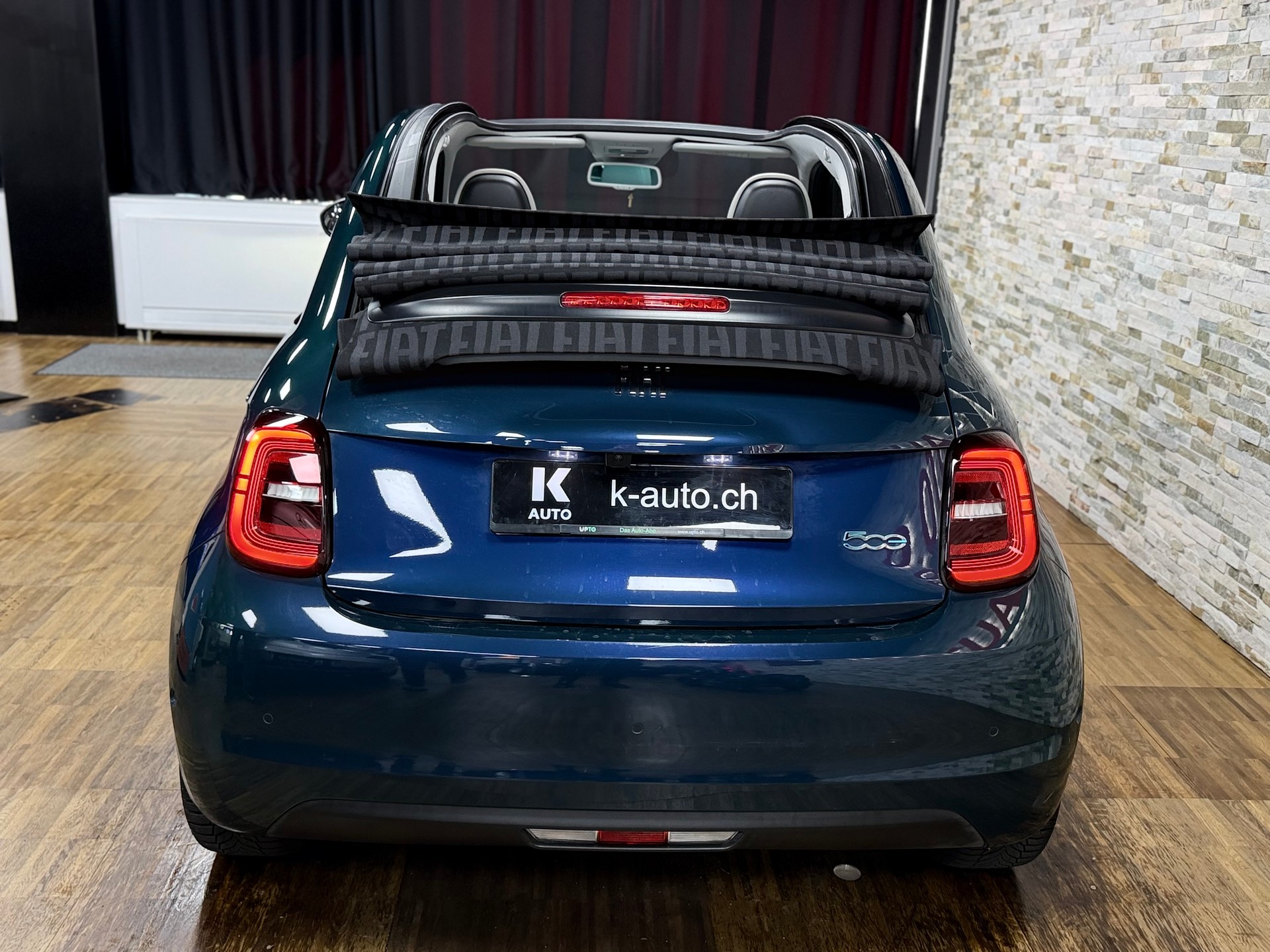 FIAT 500 electric 87 kW La Prima By Bocelli-Cabrio-image-3