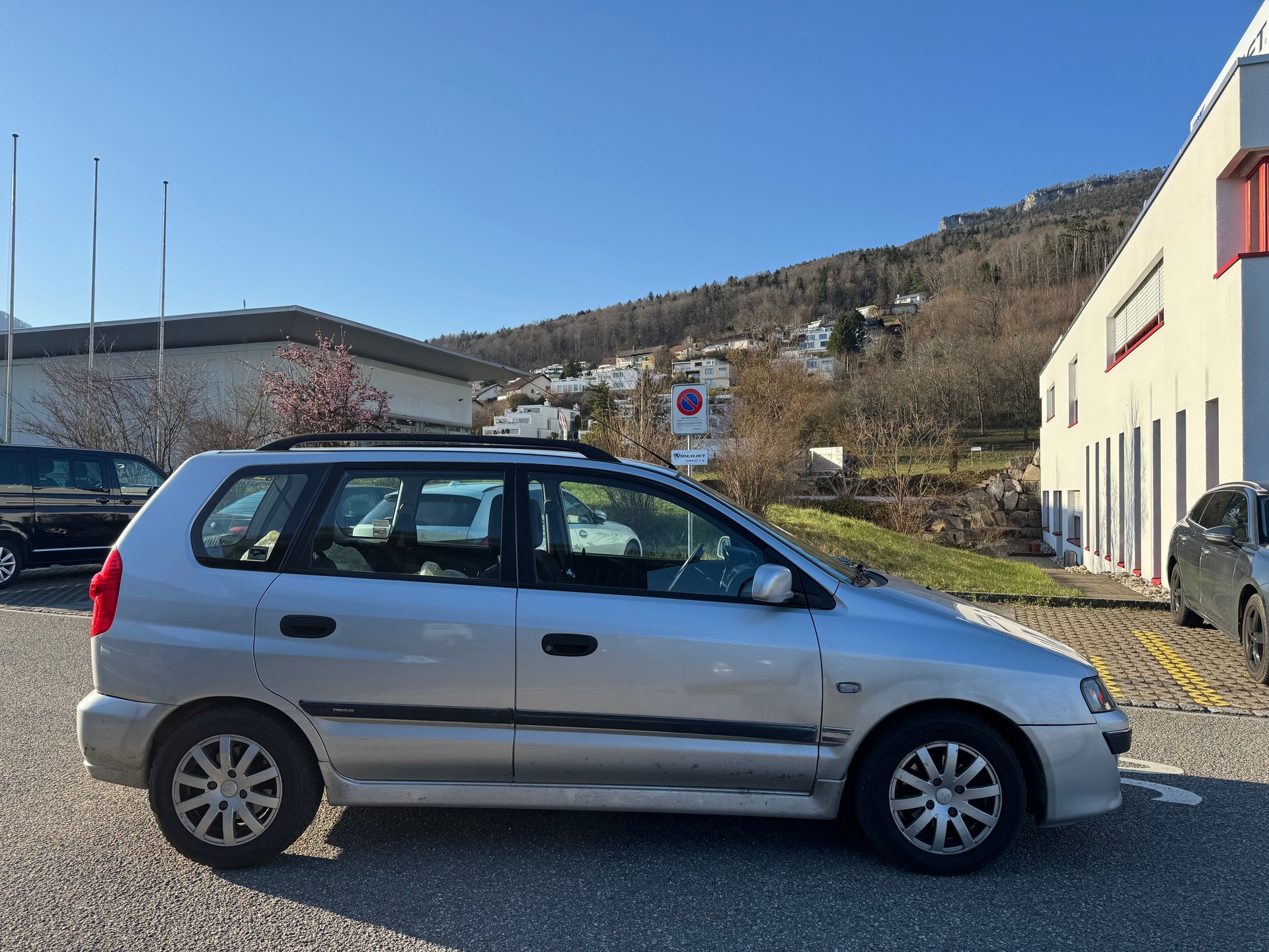 MITSUBISHI Space Star 1.8 16V Premium-image-3