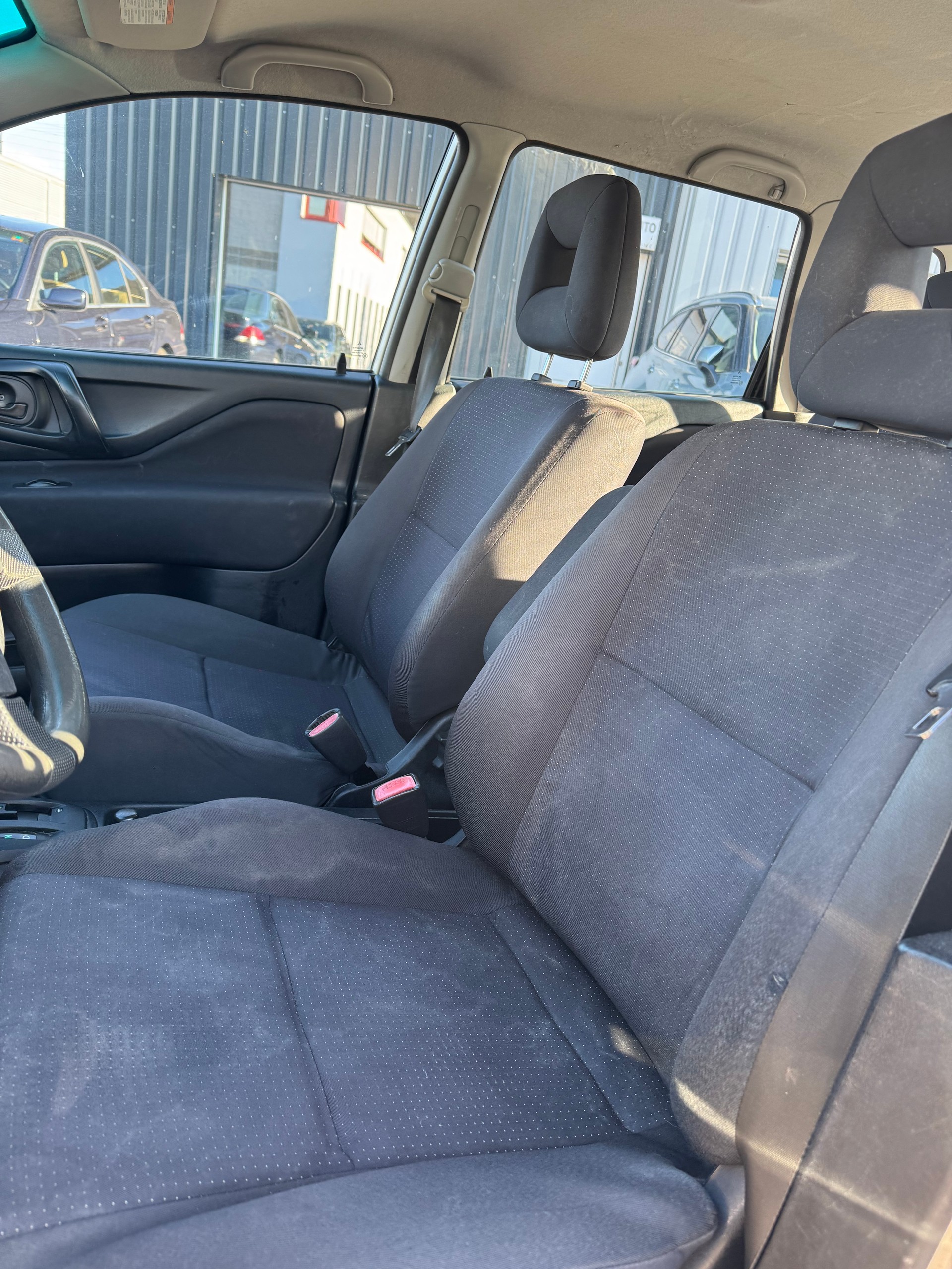 MITSUBISHI Space Star 1.8 16V Premium-image-9