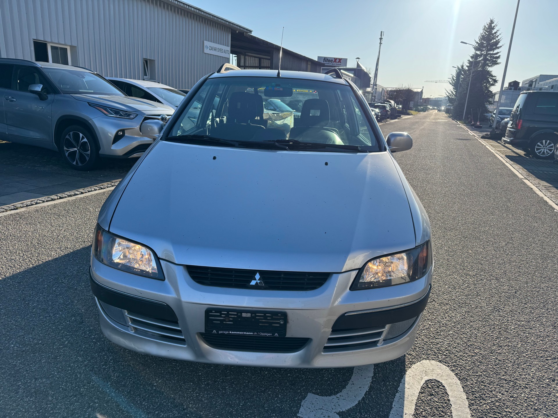 MITSUBISHI Space Star 1.8 16V Premium-image-2