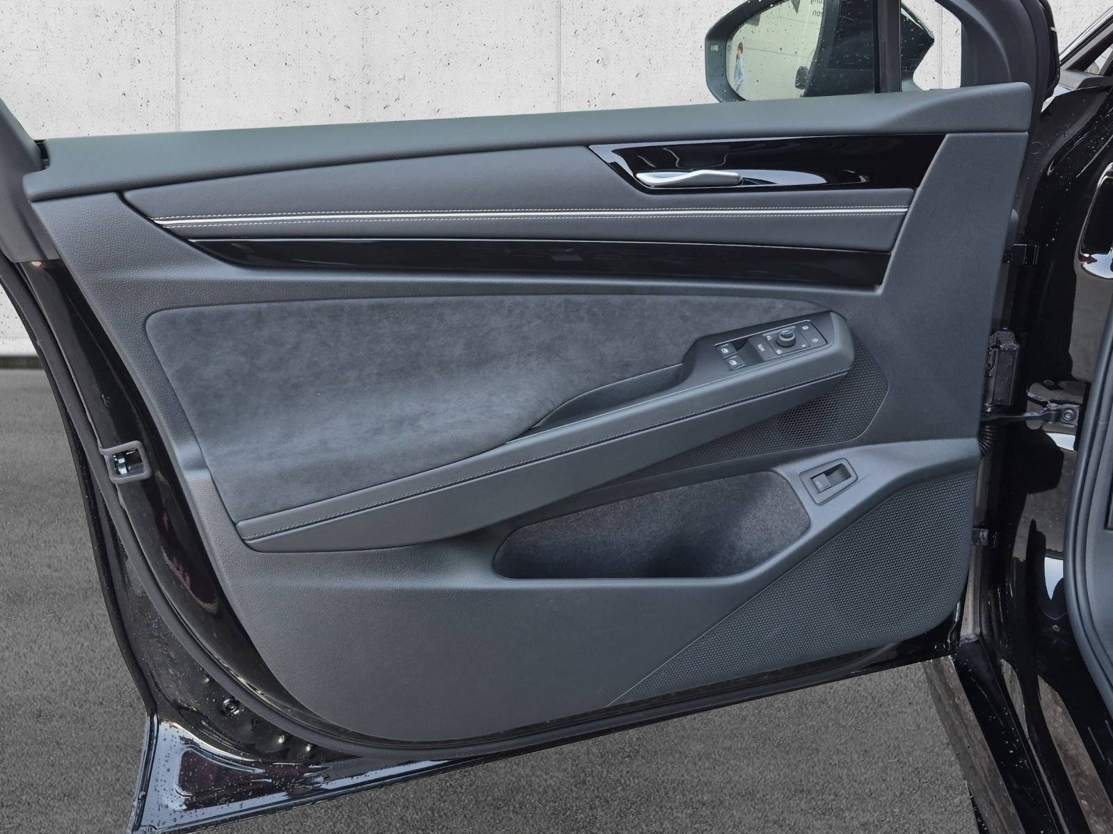 VW ID.7 Tourer Pro S 86 kWh Pro S United-image-11