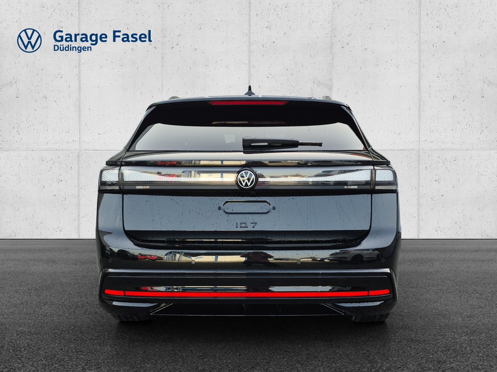 VW ID.7 Tourer Pro S 86 kWh Pro S United-image-3