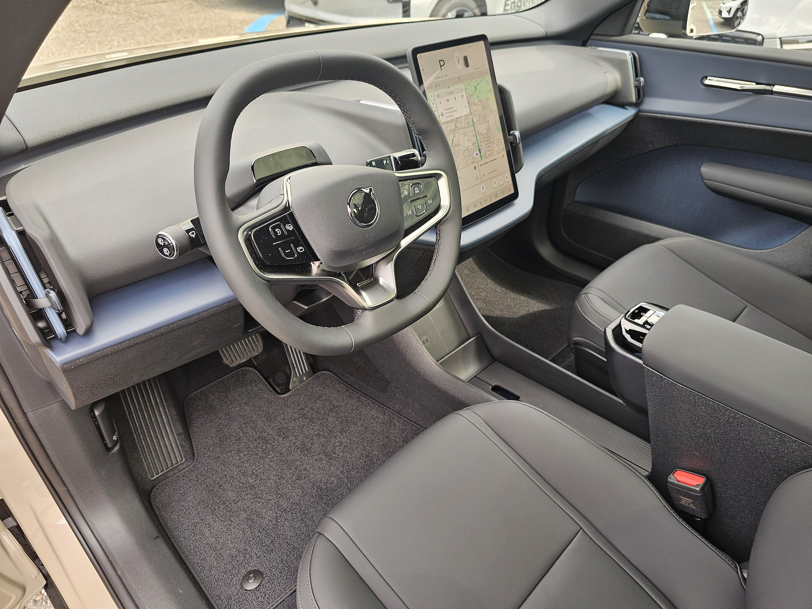 VOLVO EX 30 CC E60 Twin Performance AWD-image-6