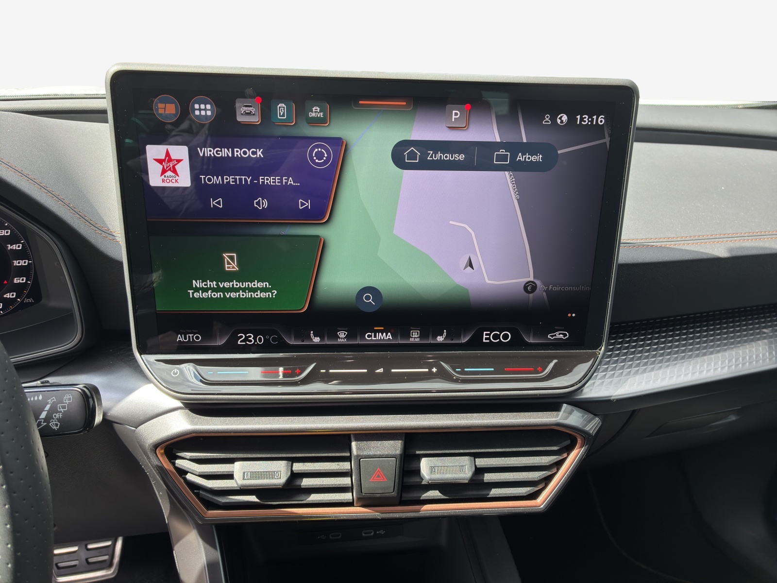 CUPRA Formentor 1.5 e-HYBRID pHEV VZ DSG-image-10