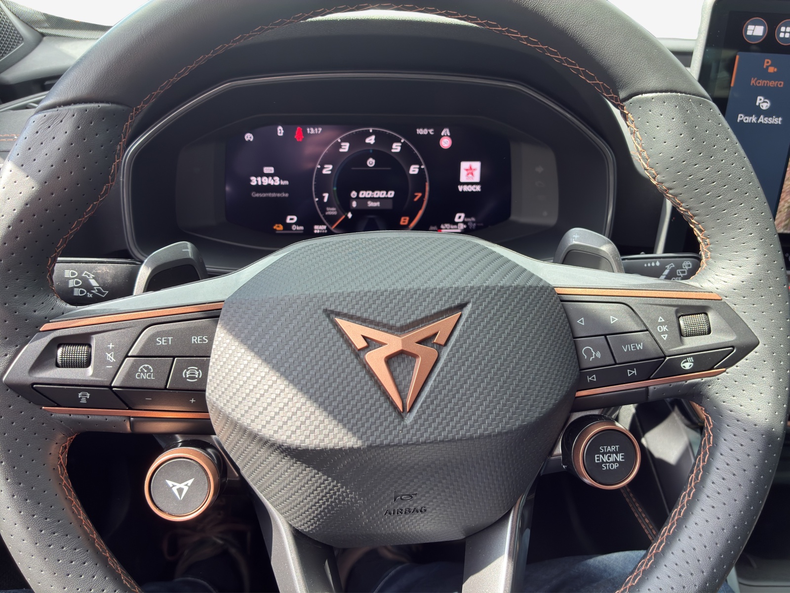 CUPRA Formentor 1.5 e-HYBRID pHEV VZ DSG-image-11