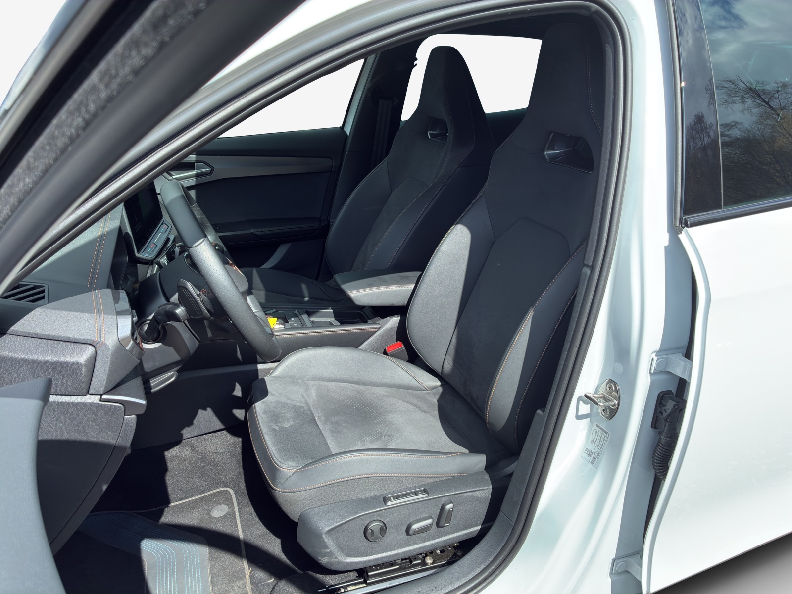 CUPRA Formentor 1.5 e-HYBRID pHEV VZ DSG-image-7