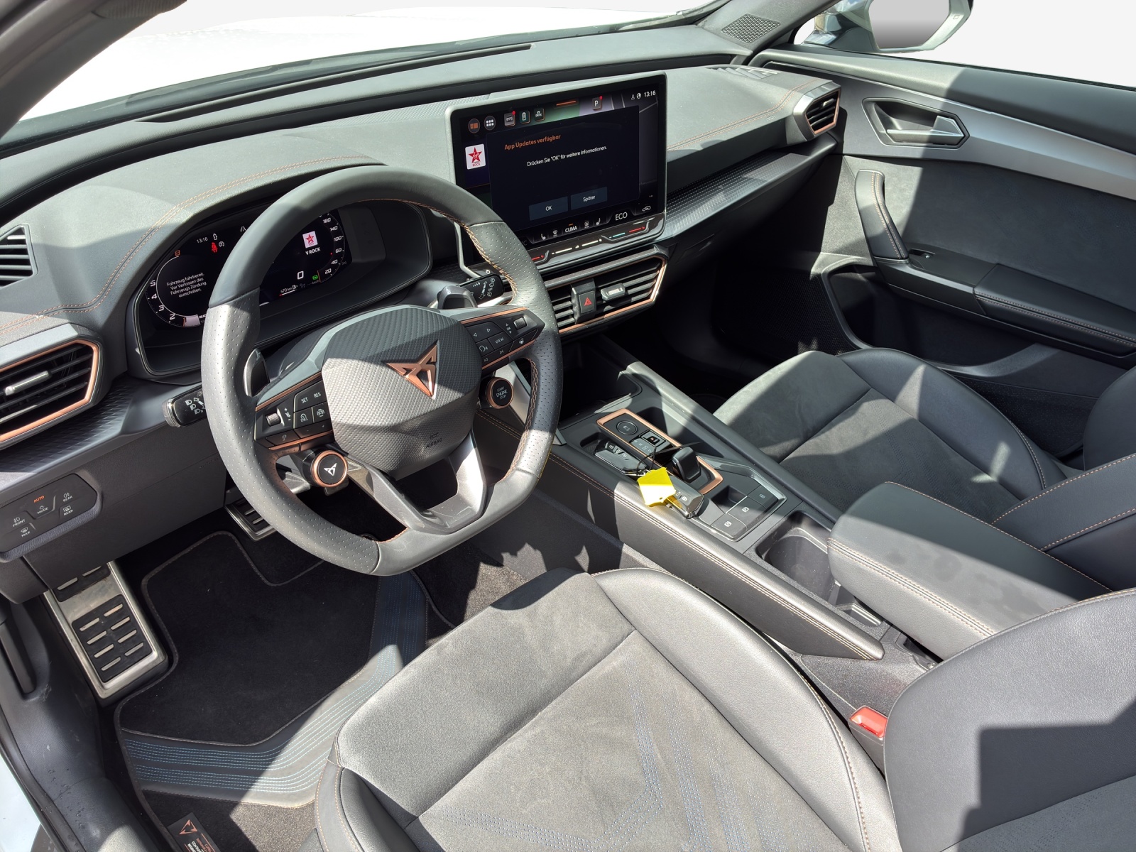 CUPRA Formentor 1.5 e-HYBRID pHEV VZ DSG-image-8