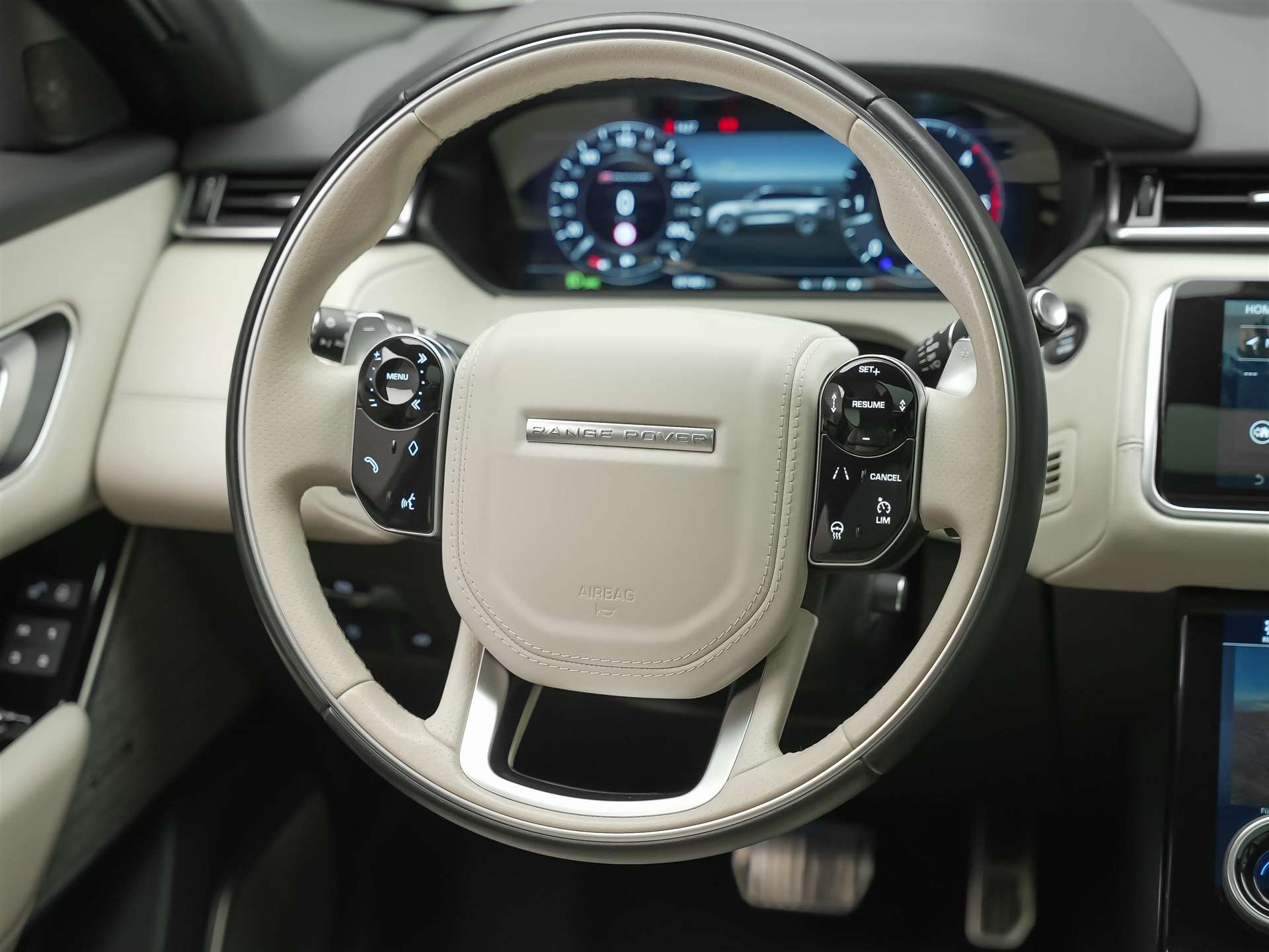 LAND ROVER Range Rover Velar D 300 R-Dynamic HSE *CH-Auto*Massage*Panorama*Head-Up*Sitzlüftung*-image-26