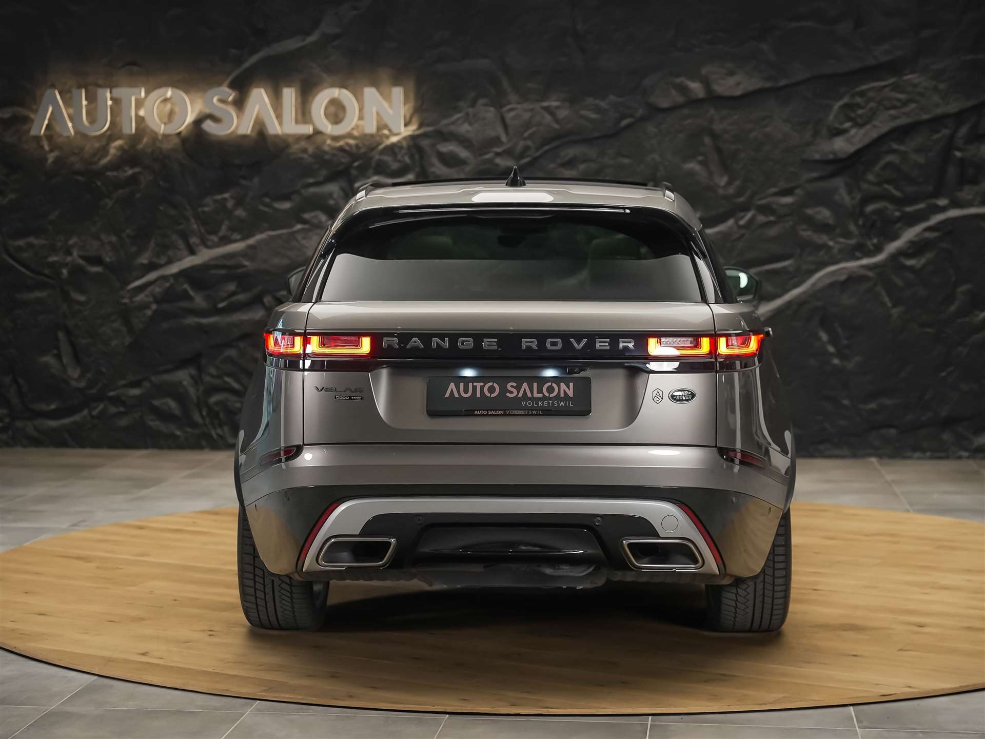 LAND ROVER Range Rover Velar D 300 R-Dynamic HSE *CH-Auto*Massage*Panorama*Head-Up*Sitzlüftung*-image-3