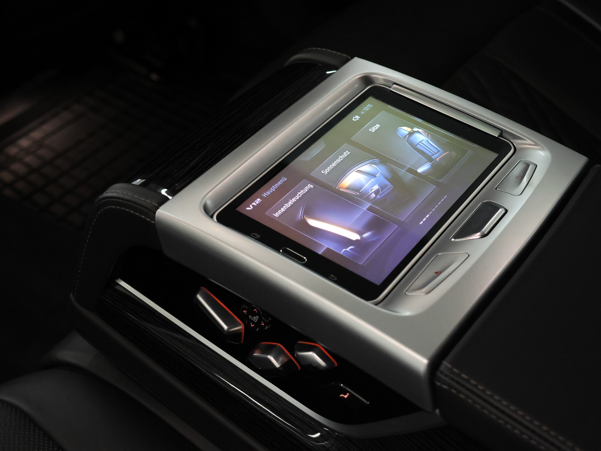 BMW M760Li xDrive Steptronic *M-Performance* *Massagesitze* *Gestiksteuerung Pro*-image-38