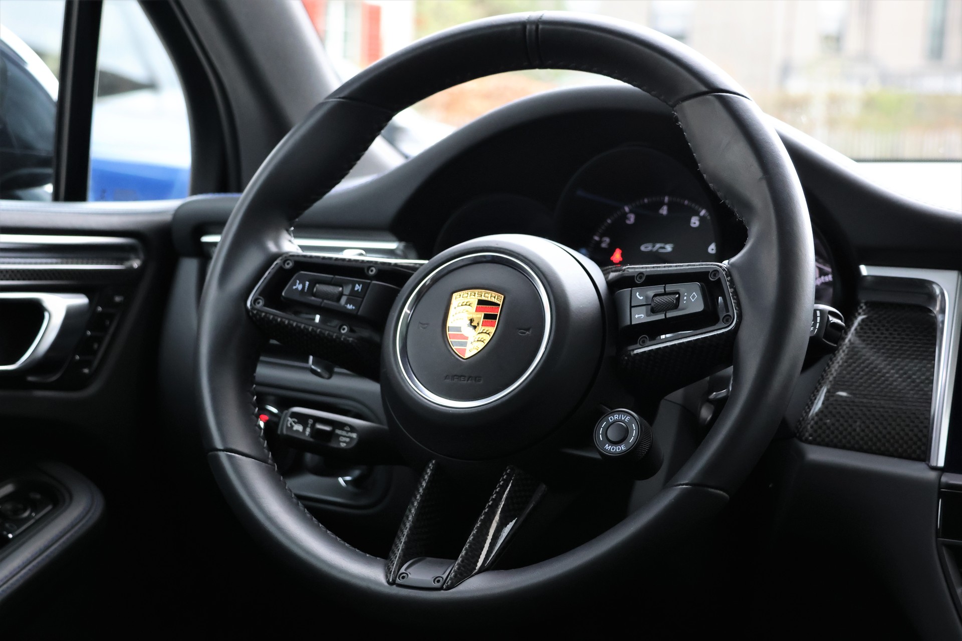 PORSCHE Macan GTS PDK (CH) "Approved bis 11/2026"-image-15