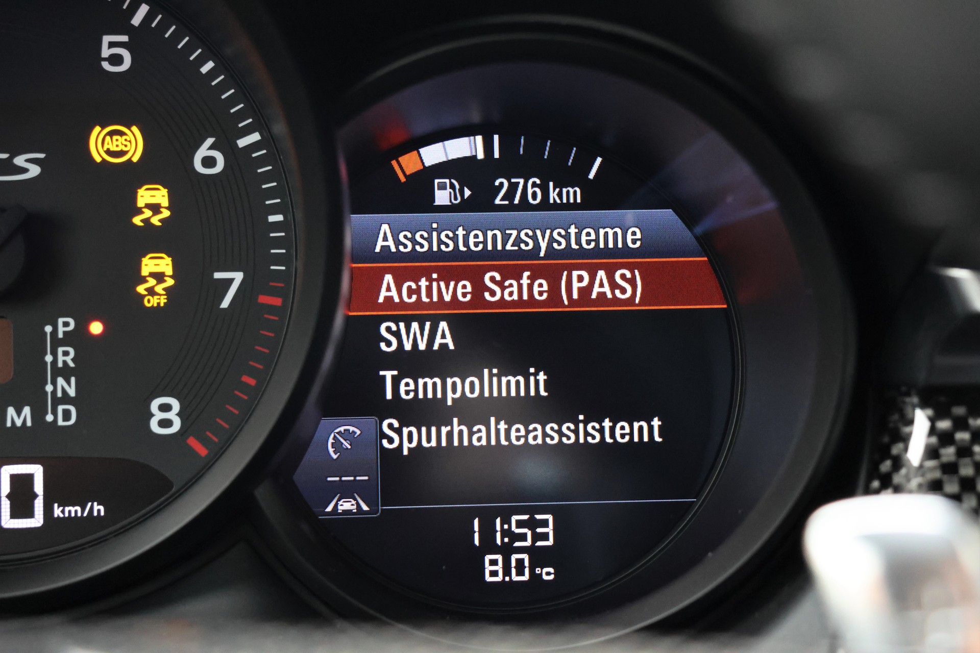 PORSCHE Macan GTS PDK (CH) "Approved bis 11/2026"-image-26