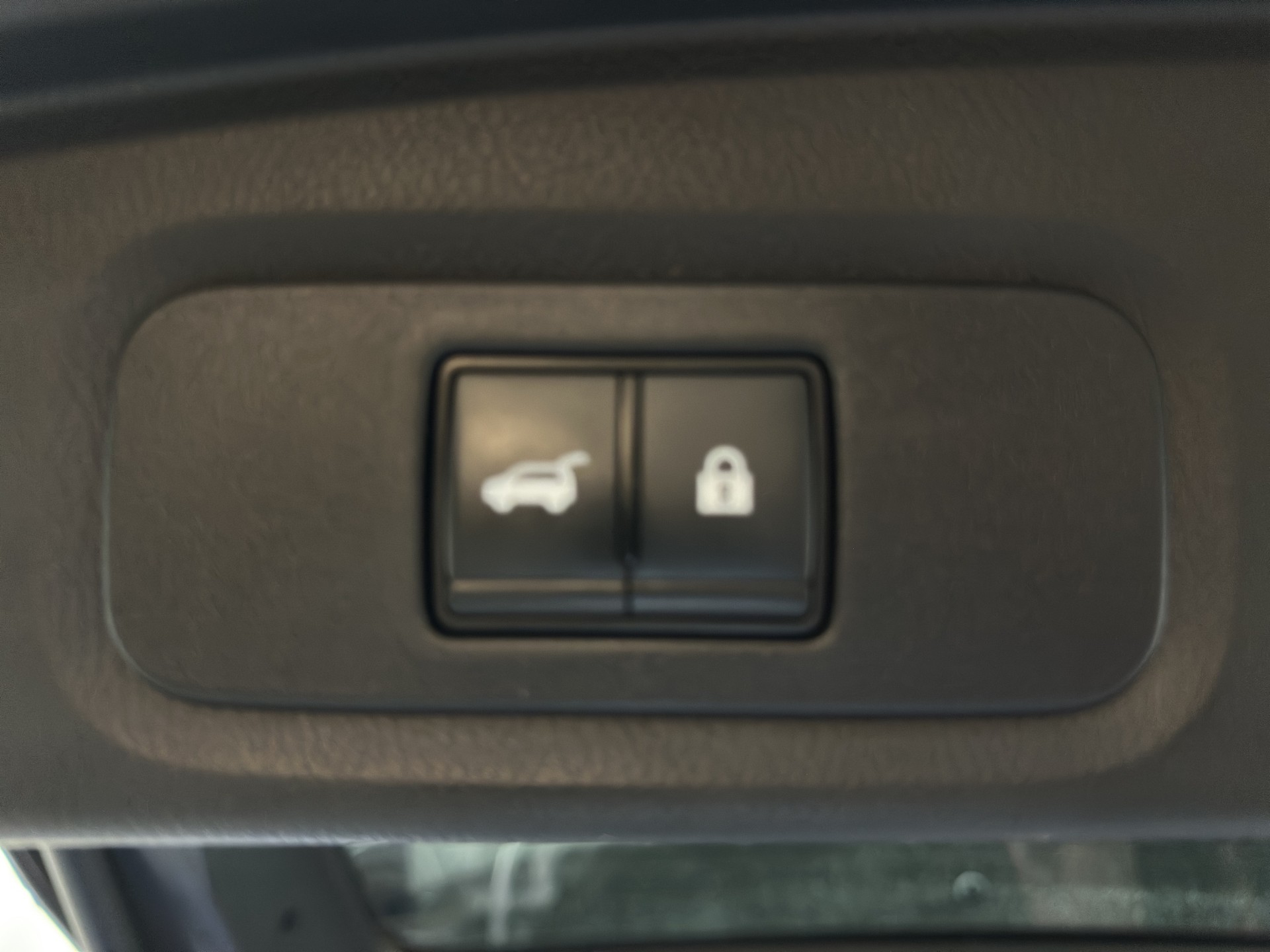 NISSAN Qashqai 1.5 VC-T e-Power Tekna+-image-18