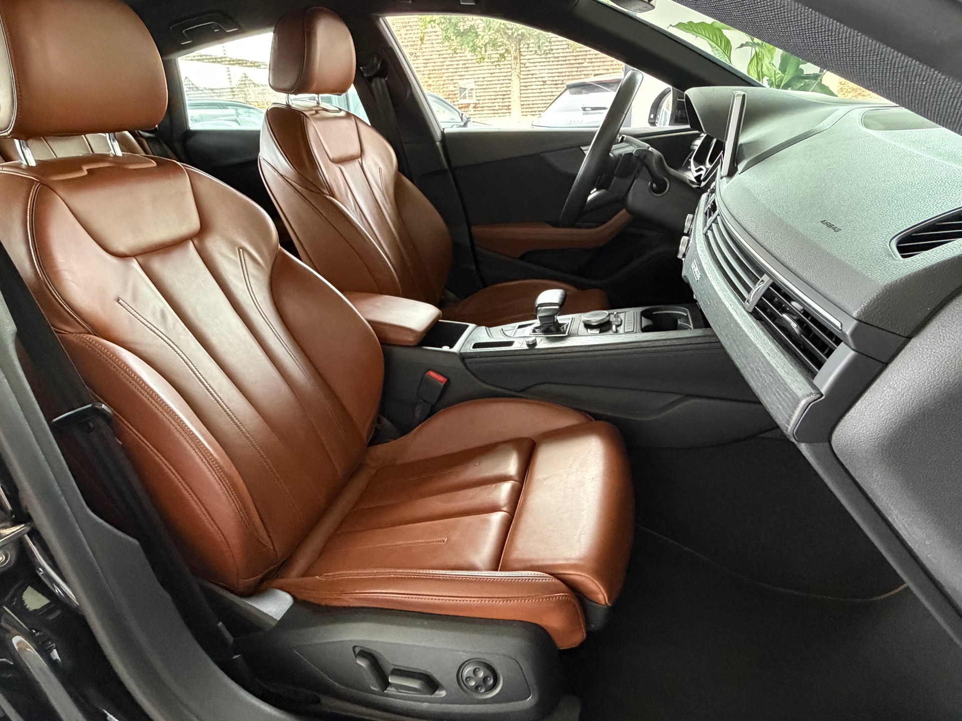 AUDI A5 Sportback 2.0 TDI quattro S-tronic-image-15