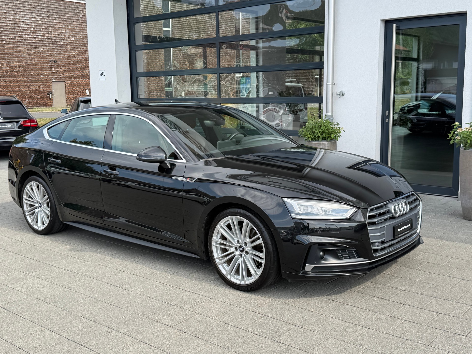 AUDI A5 Sportback 2.0 TDI quattro S-tronic-image-1