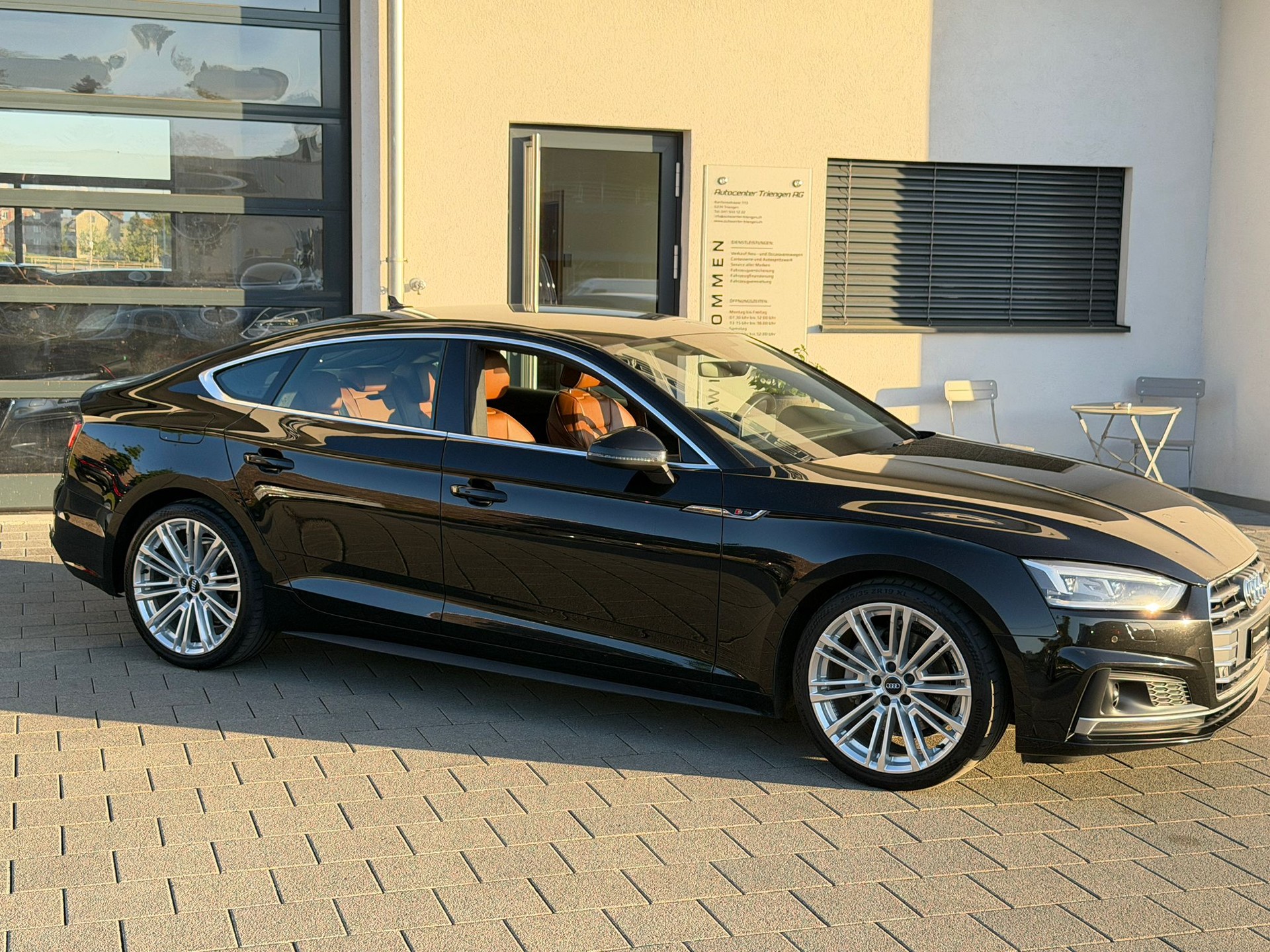AUDI A5 Sportback 2.0 TDI quattro S-tronic-image-11