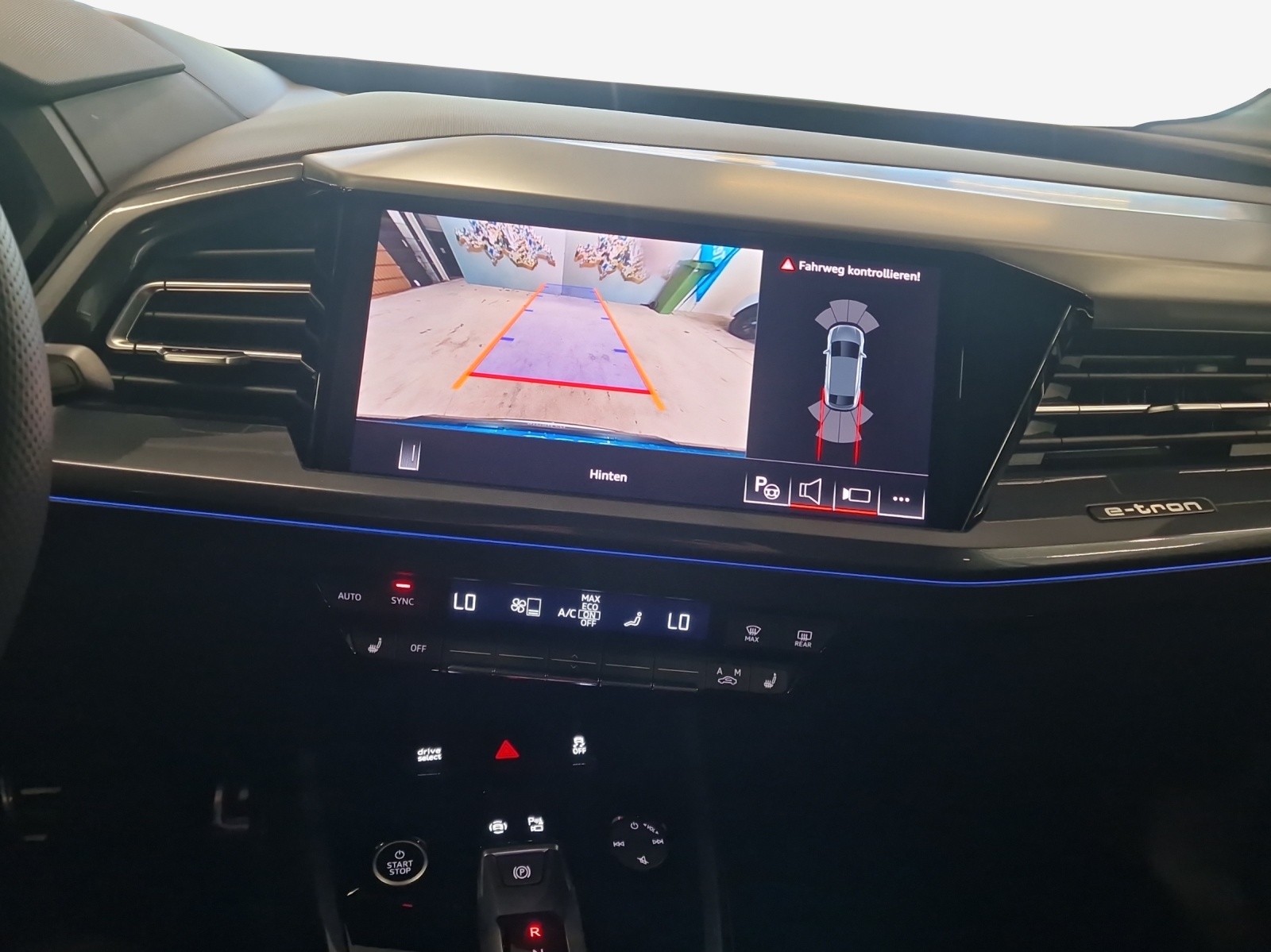 AUDI Q4 Sportback e-tron 55 quattro-image-16