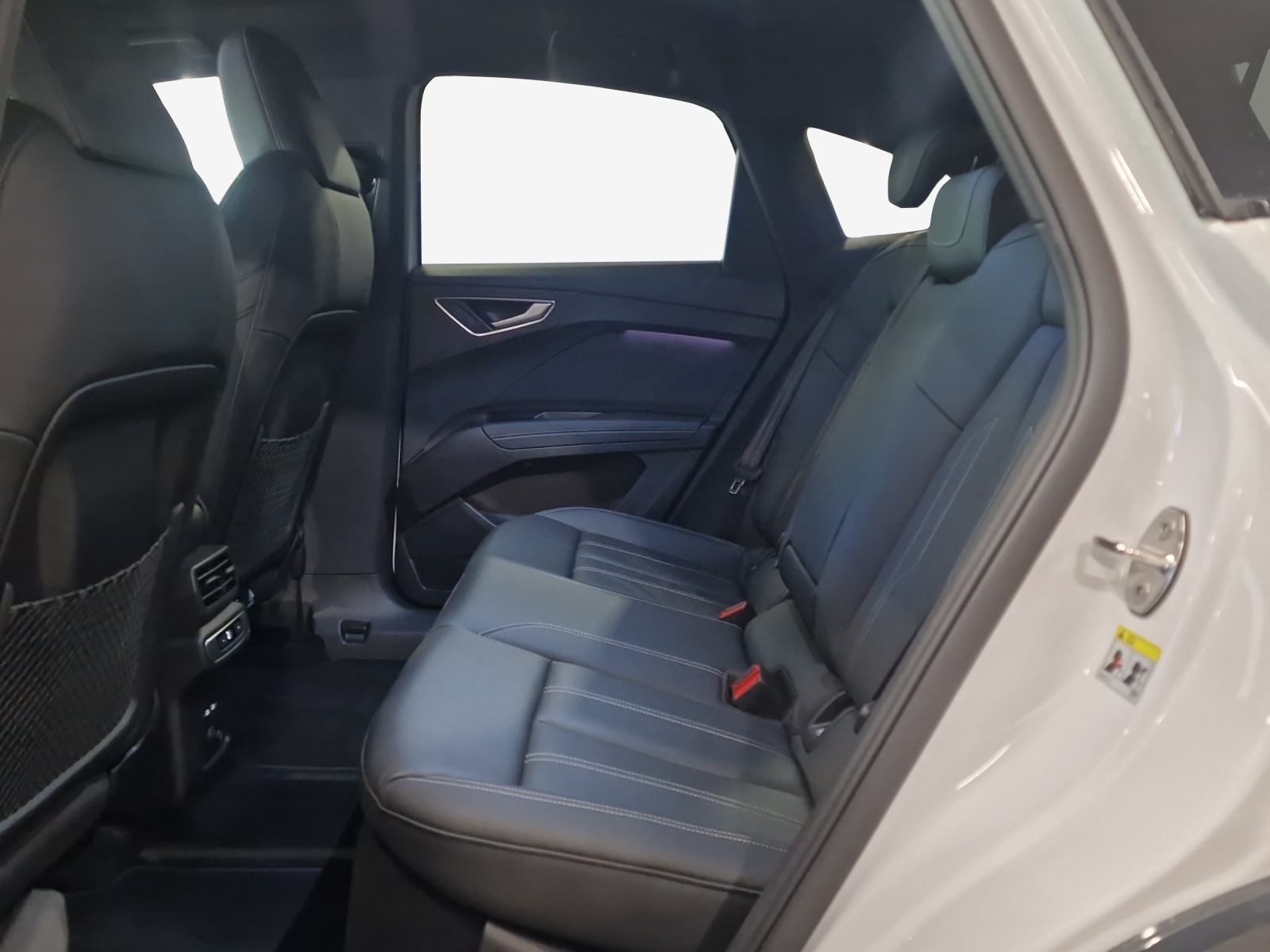 AUDI Q4 Sportback e-tron 55 quattro-image-12
