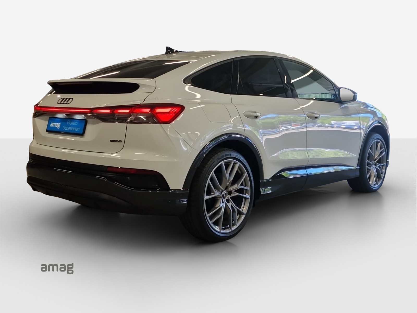 AUDI Q4 Sportback e-tron 55 quattro-image-5