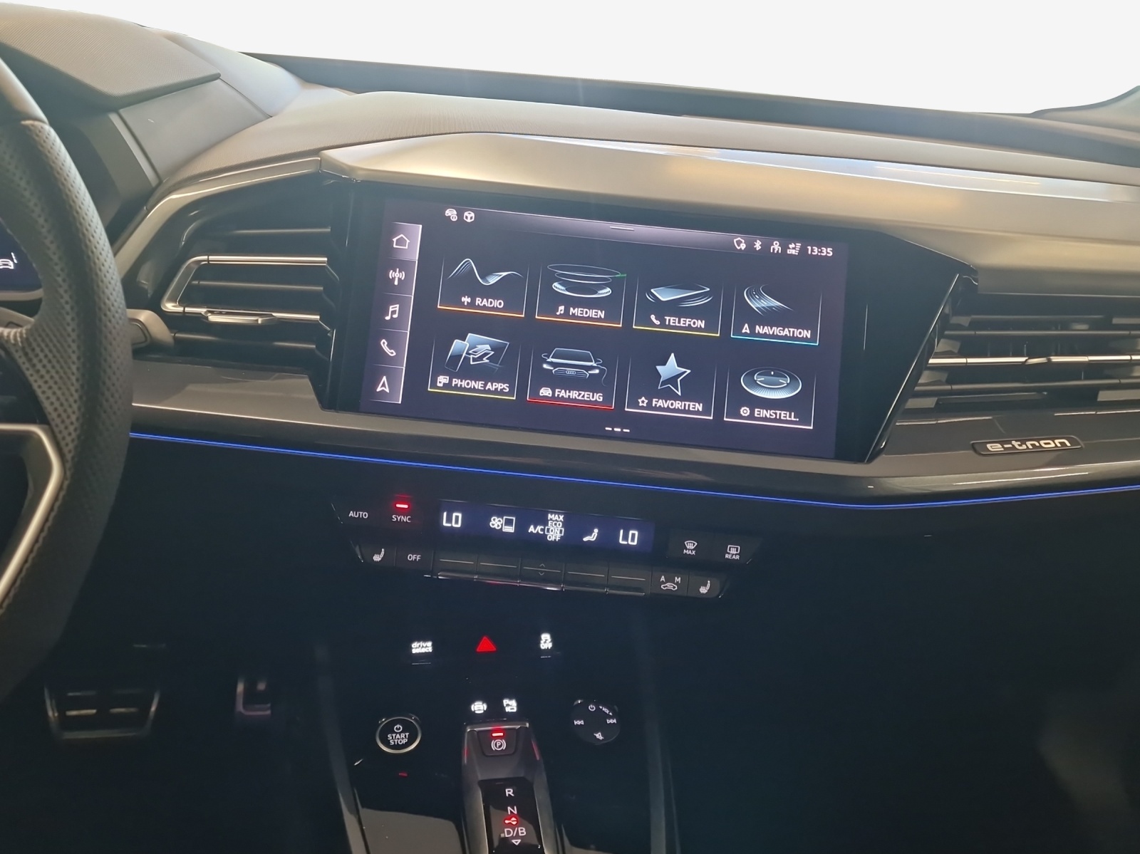 AUDI Q4 Sportback e-tron 55 quattro-image-11