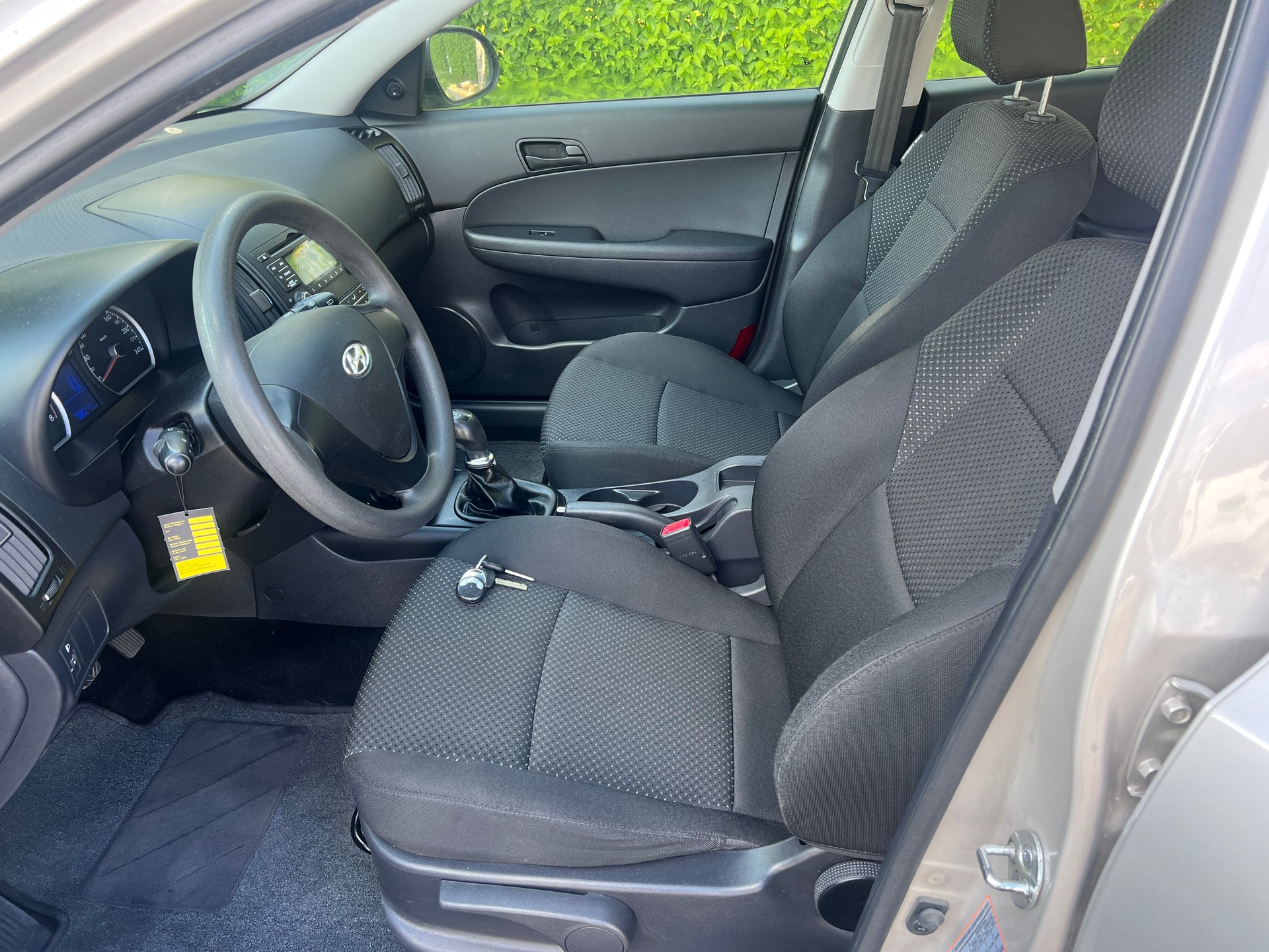 HYUNDAI i30 1.4 Comfort-image-8