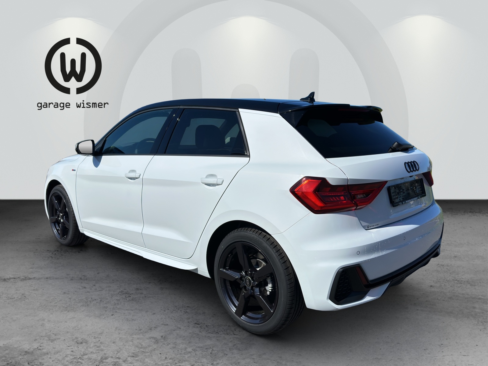 AUDI A1 Sportback 35 TFSI S Line S-tronic-image-2