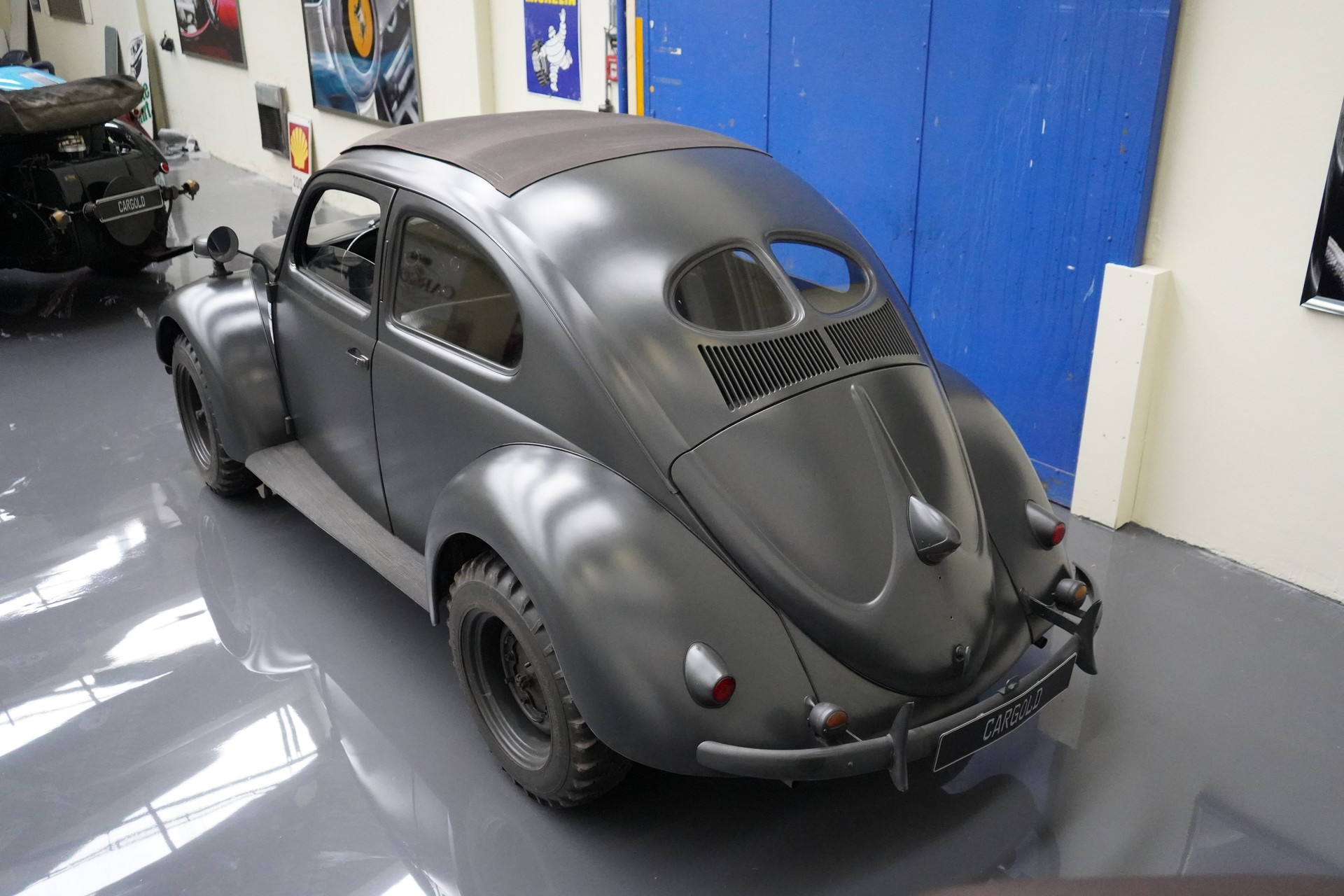 VW Käfer-showroom-element-2