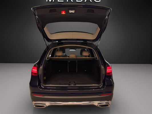 MERCEDES-BENZ GLC 250 4Matic-image-11