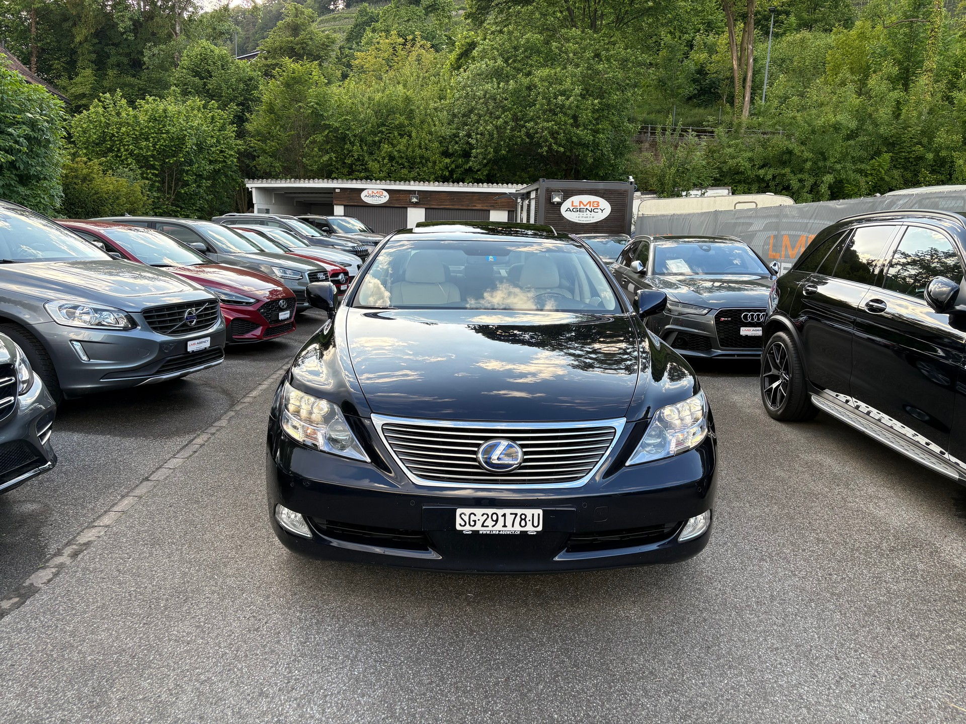 LEXUS LS 600h 5.0 V8 AWD Automatic-image-1