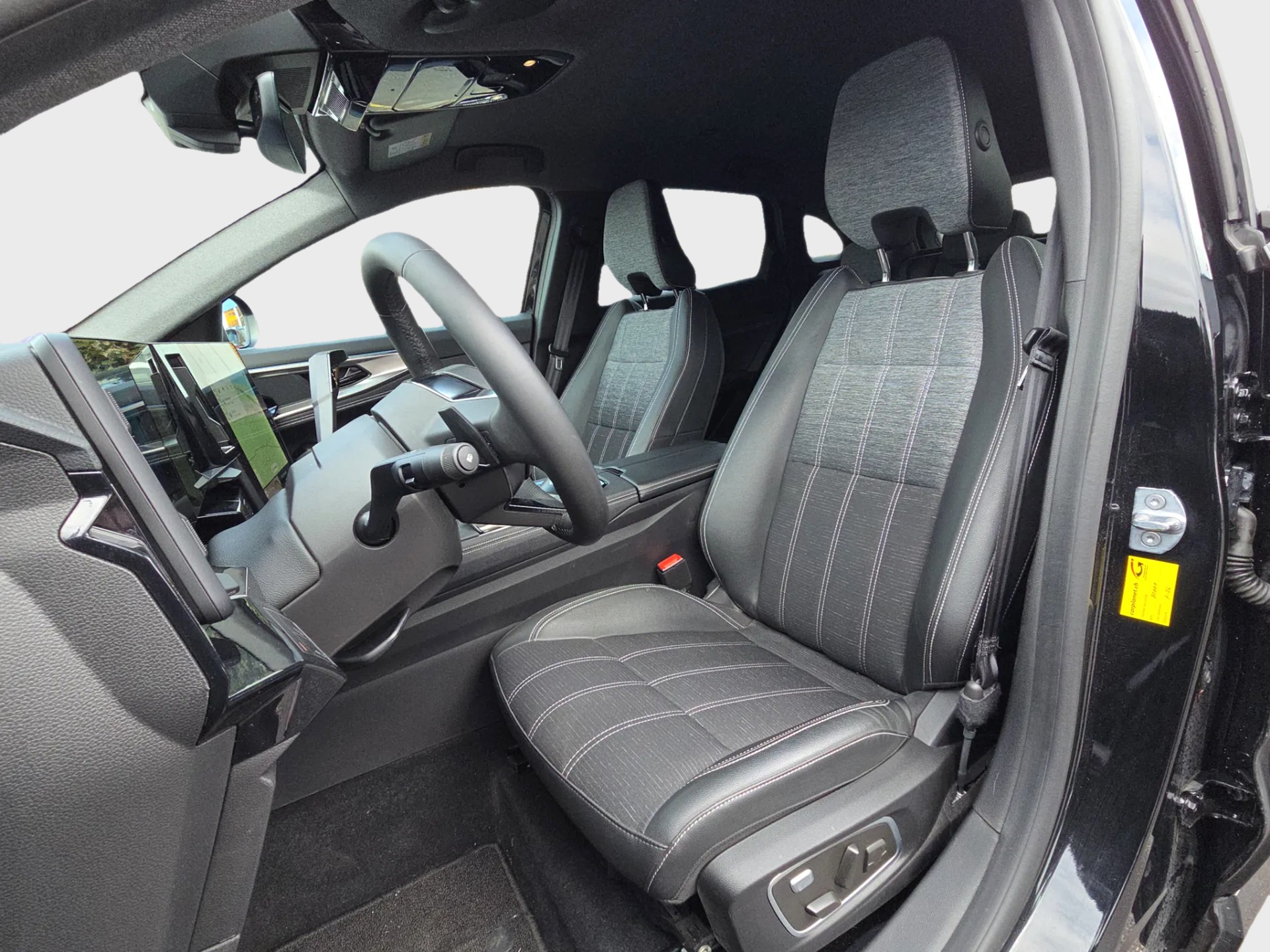 RENAULT Austral 1.3 MHEV 160 Techno A-image-12