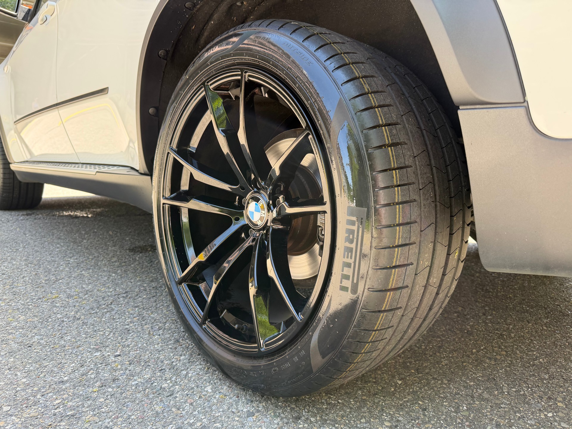 BMW BMW X5 xDrive40d Steptronic – tiefe KM – 8-fach bereift – Garantie - Sehr gepflegt-image-5